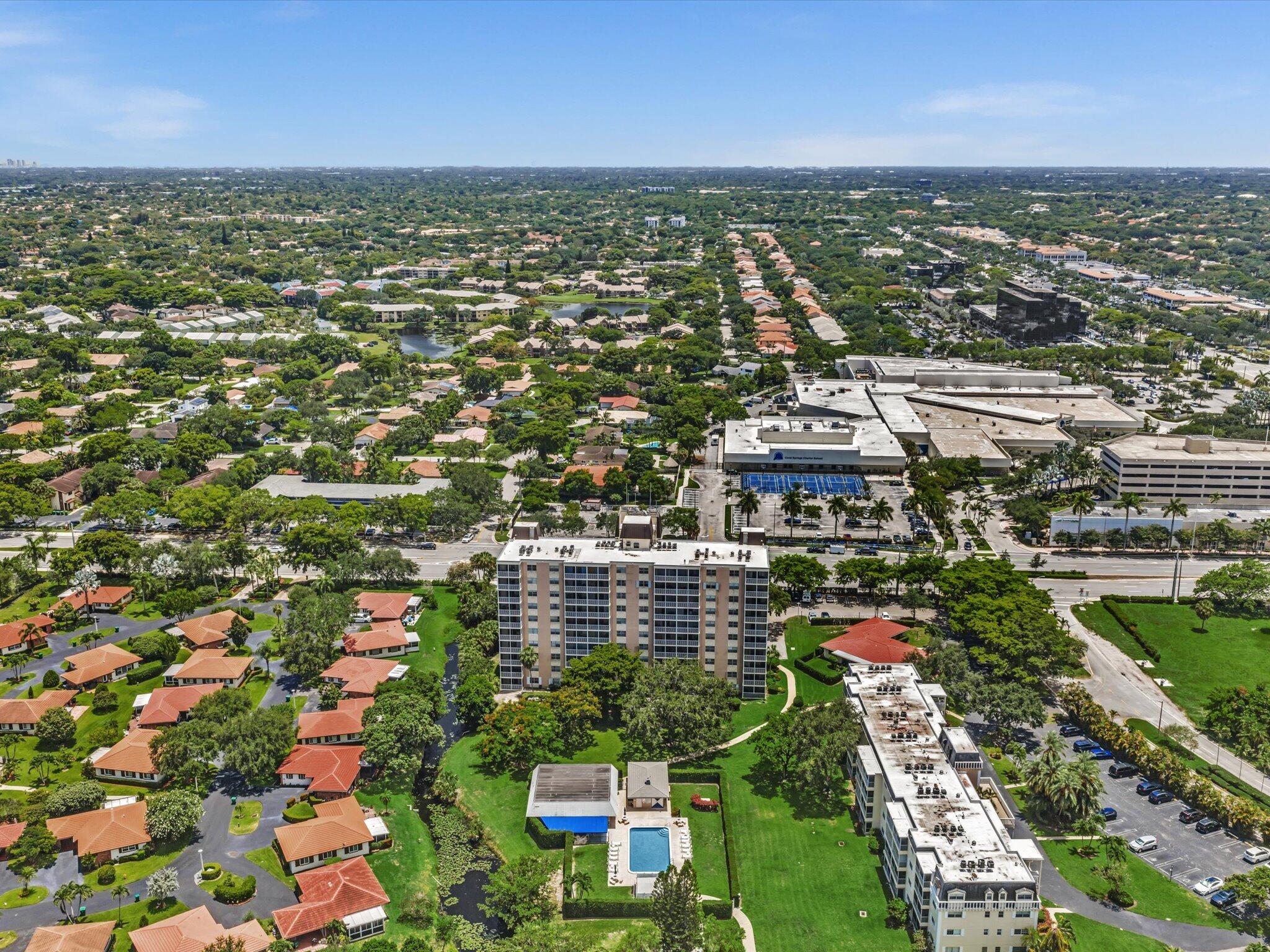 BRIARWOOD CLUB CONDO 4 - Residential