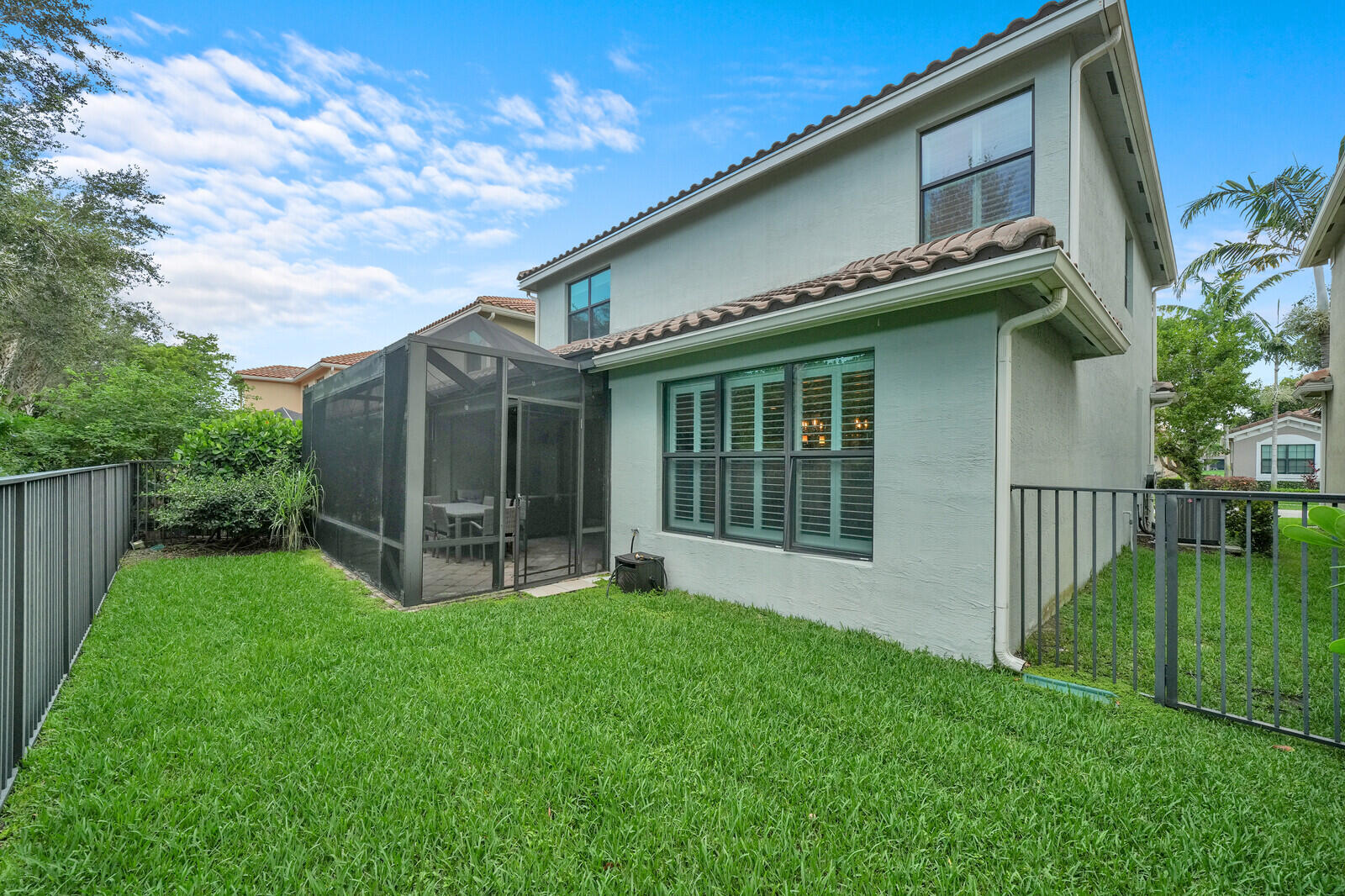 ATLANTIC COMMONS PL 5 - Residential