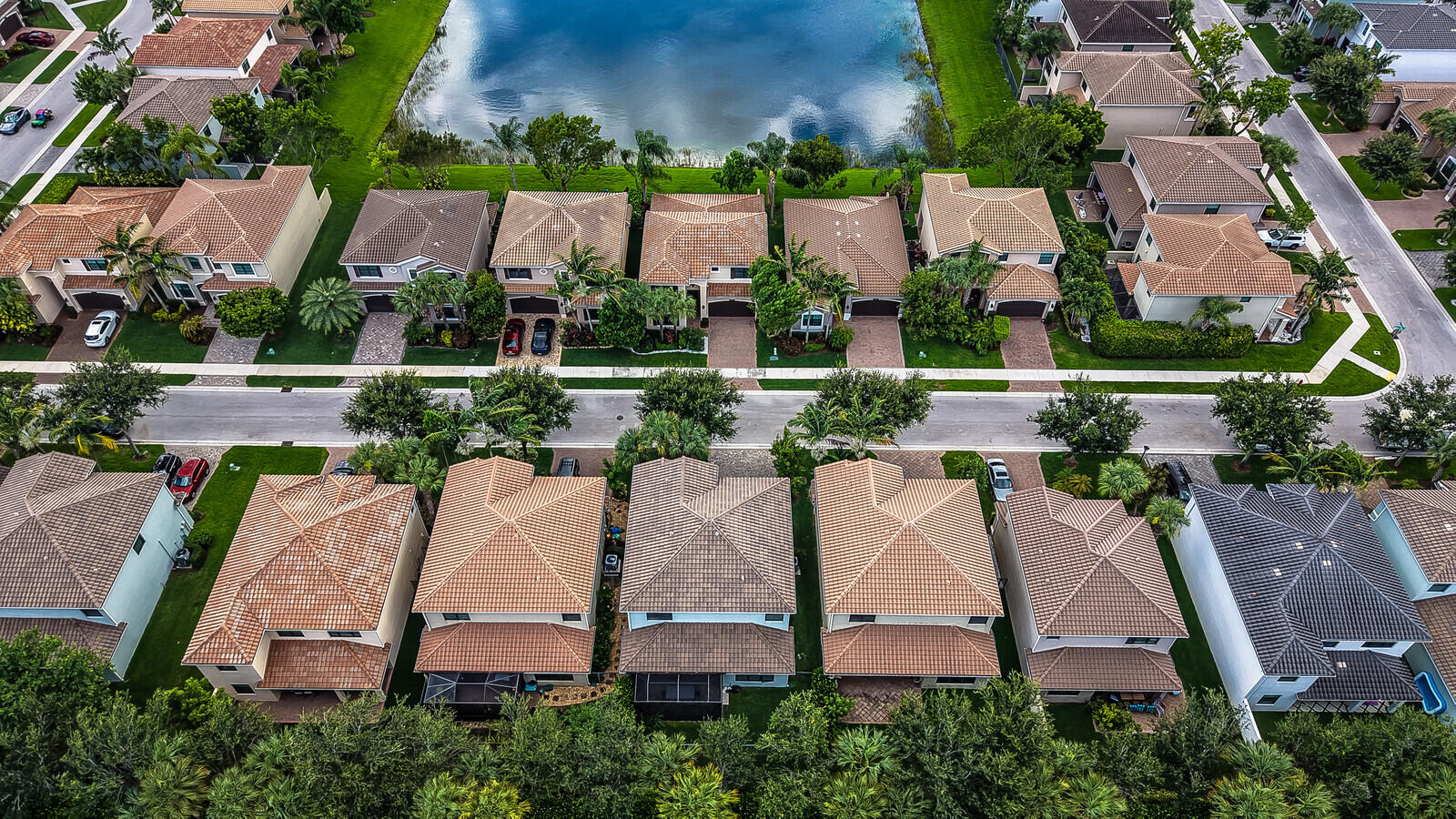 ATLANTIC COMMONS PL 5 - Residential