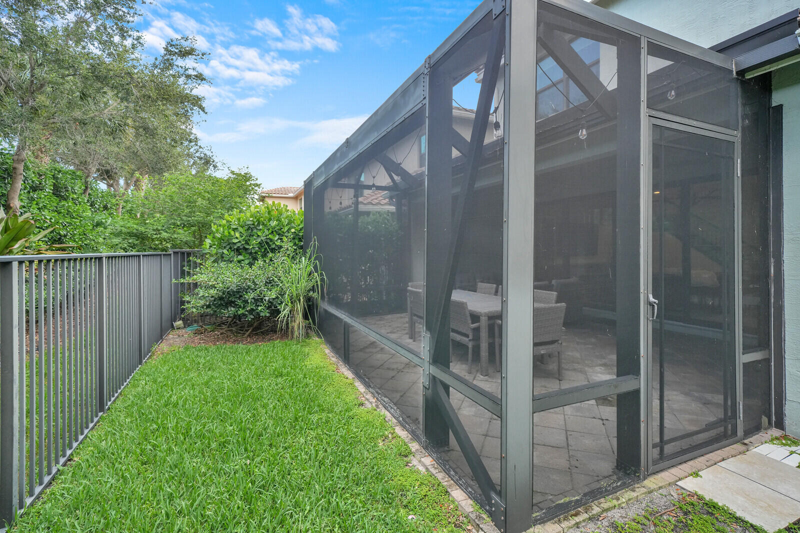 ATLANTIC COMMONS PL 5 - Residential