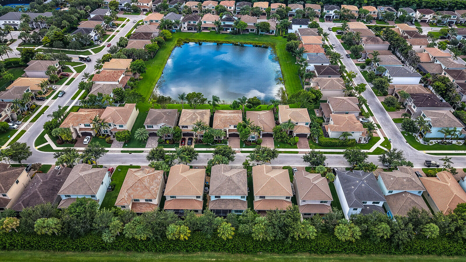 ATLANTIC COMMONS PL 5 - Residential