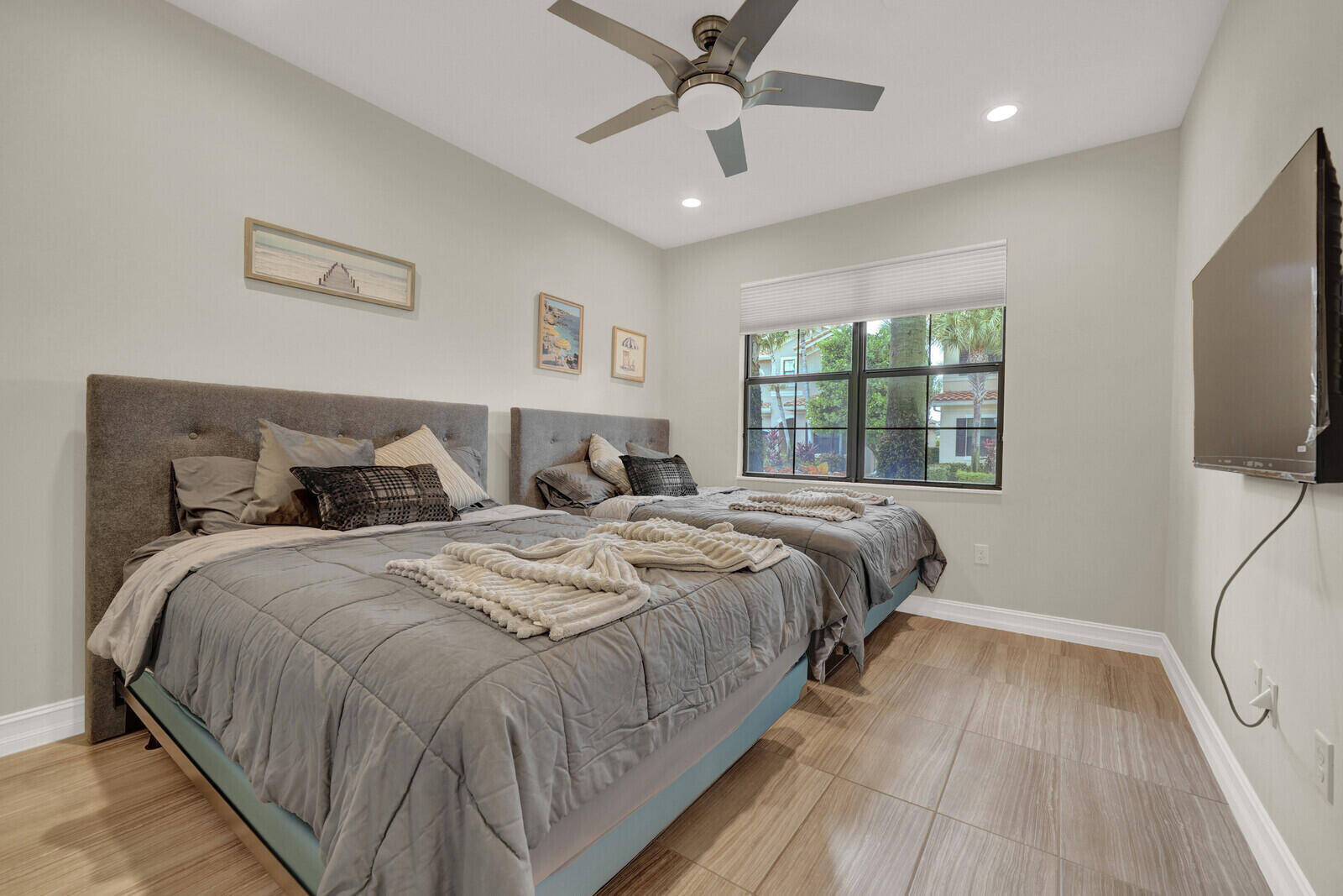 ATLANTIC COMMONS PL 5 - Residential