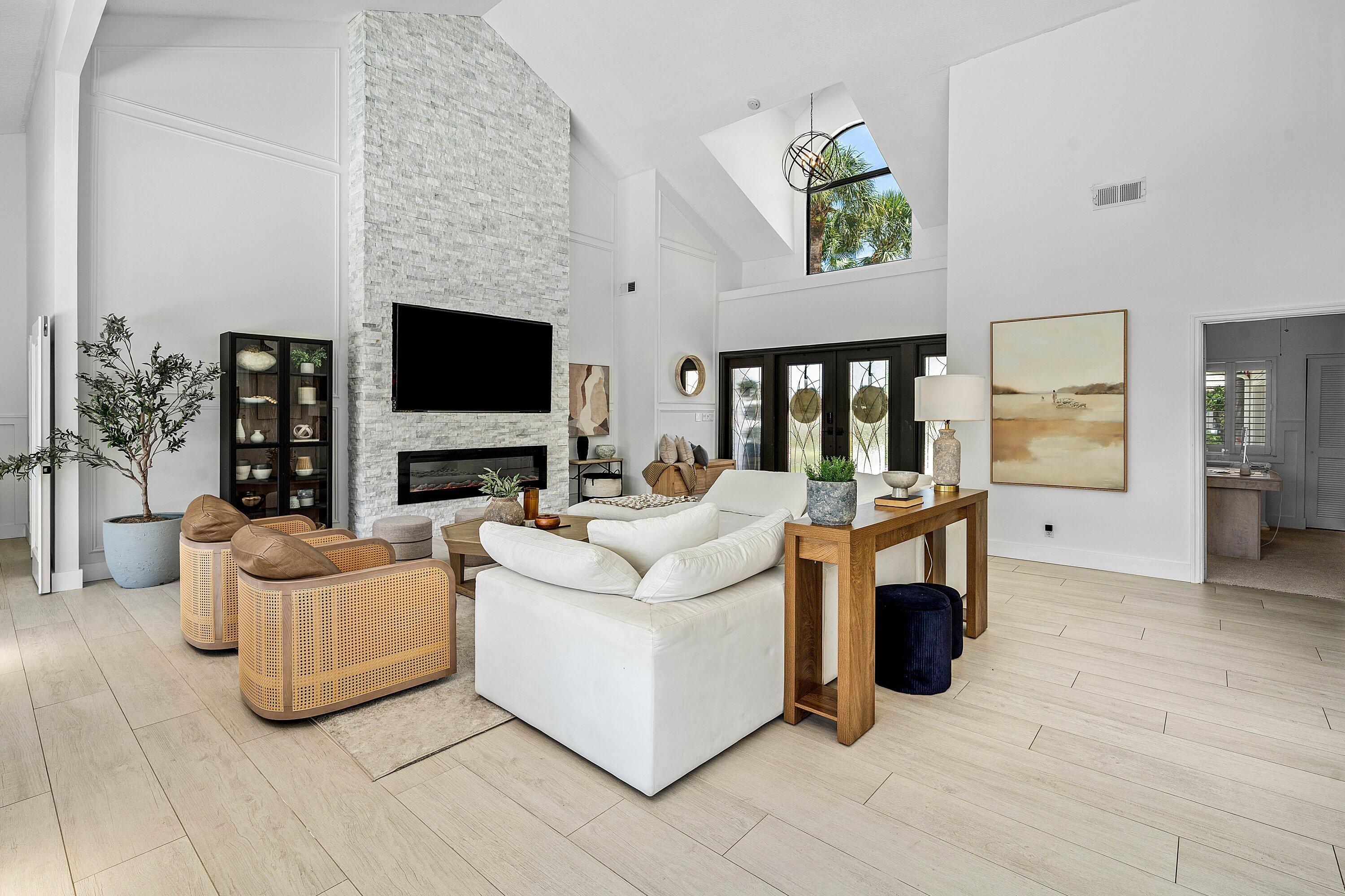 FRENCHMENS LANDING 4 - Residential