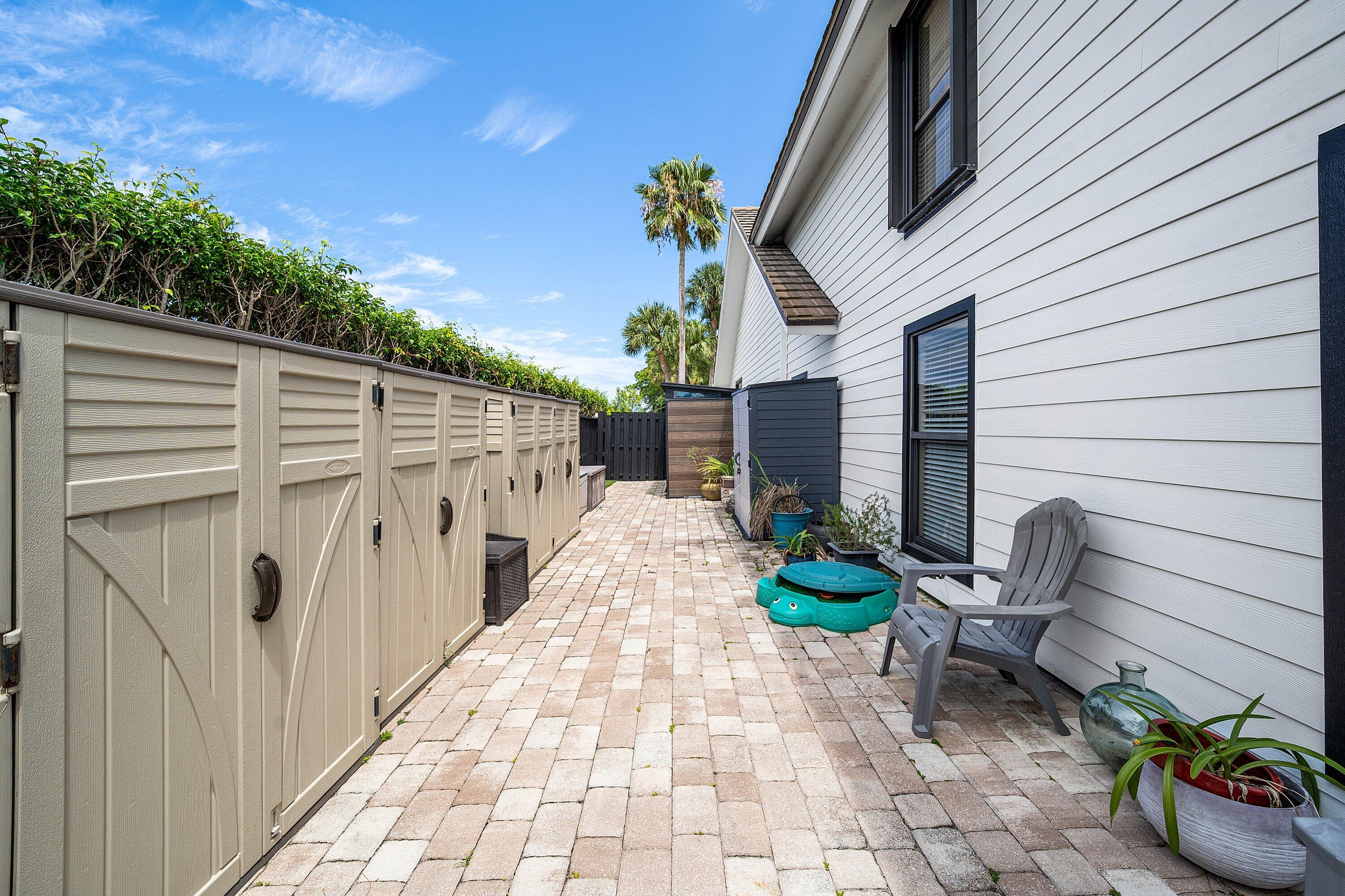 FRENCHMENS LANDING 4 - Residential