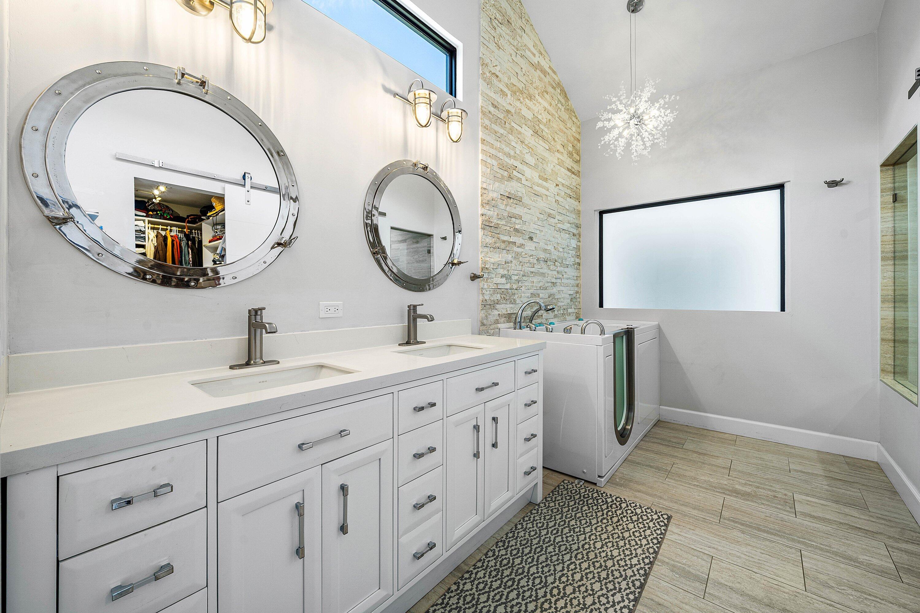 FRENCHMENS LANDING 4 - Residential