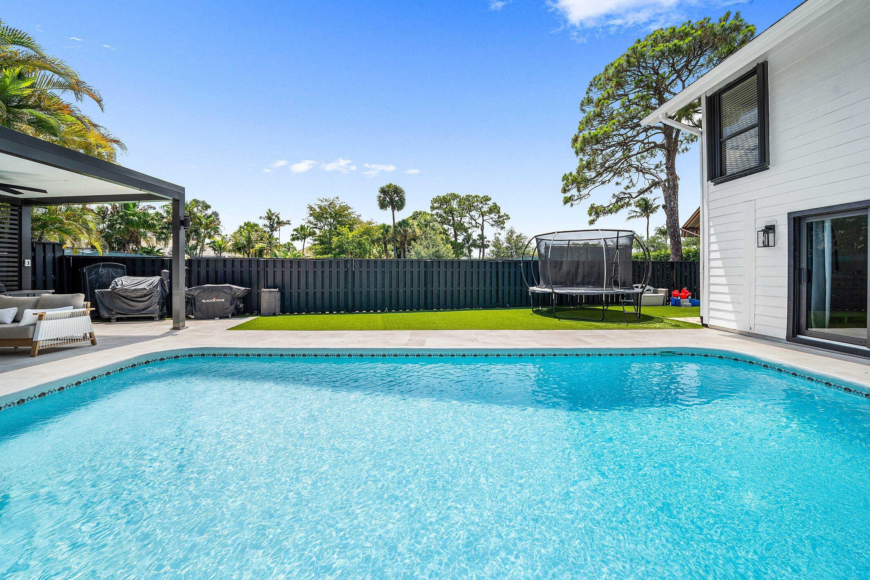 FRENCHMENS LANDING 4 - Residential