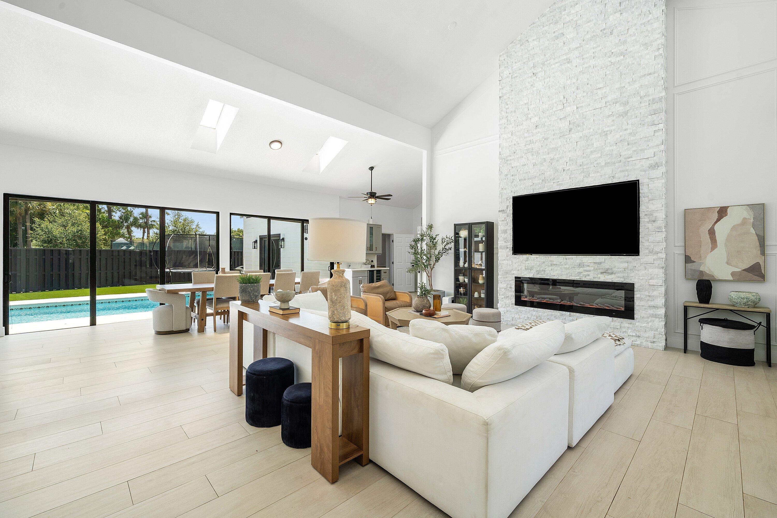 FRENCHMENS LANDING 4 - Residential