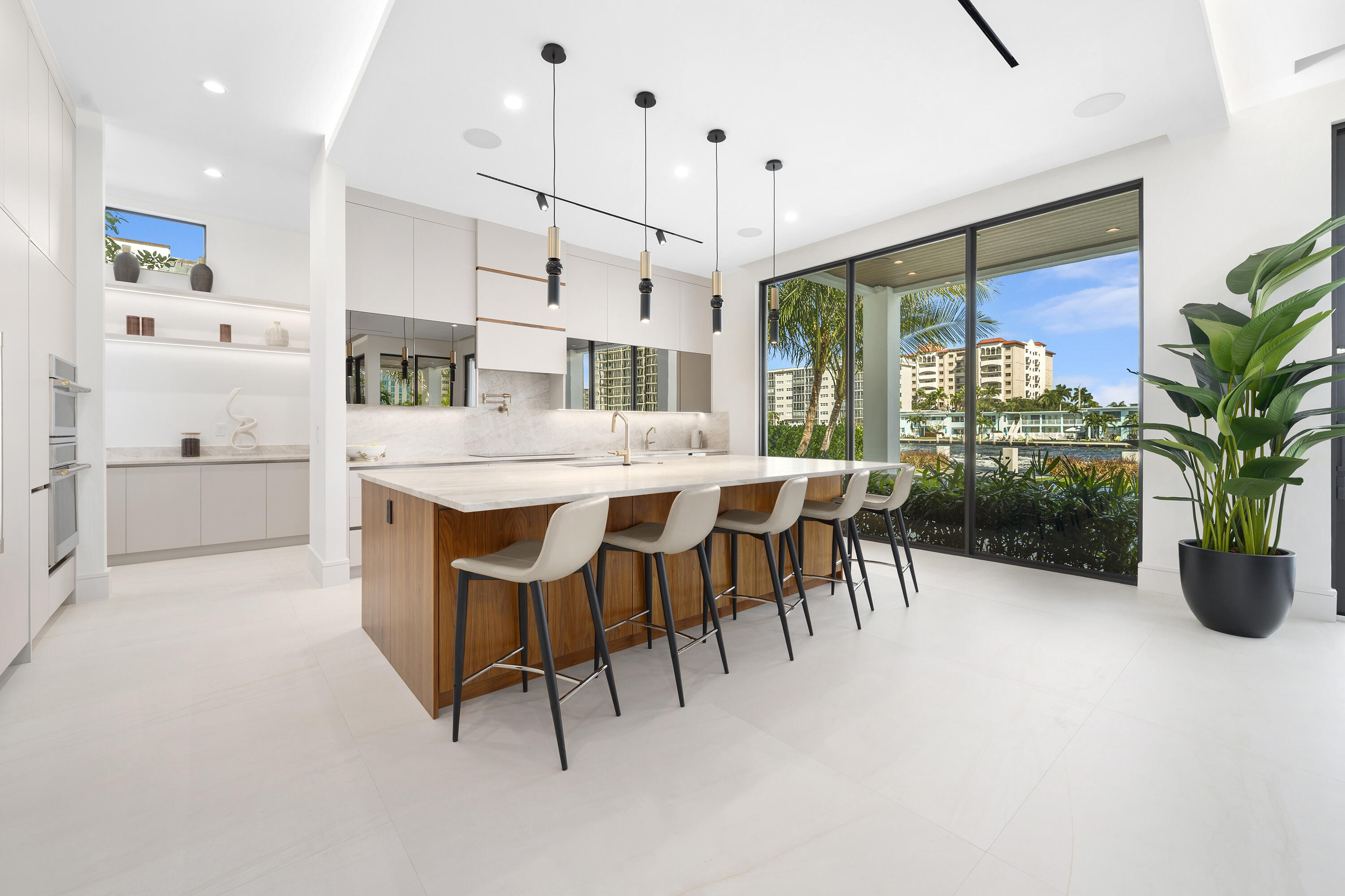 HARBOR VILLAGE SEC F - Residential
