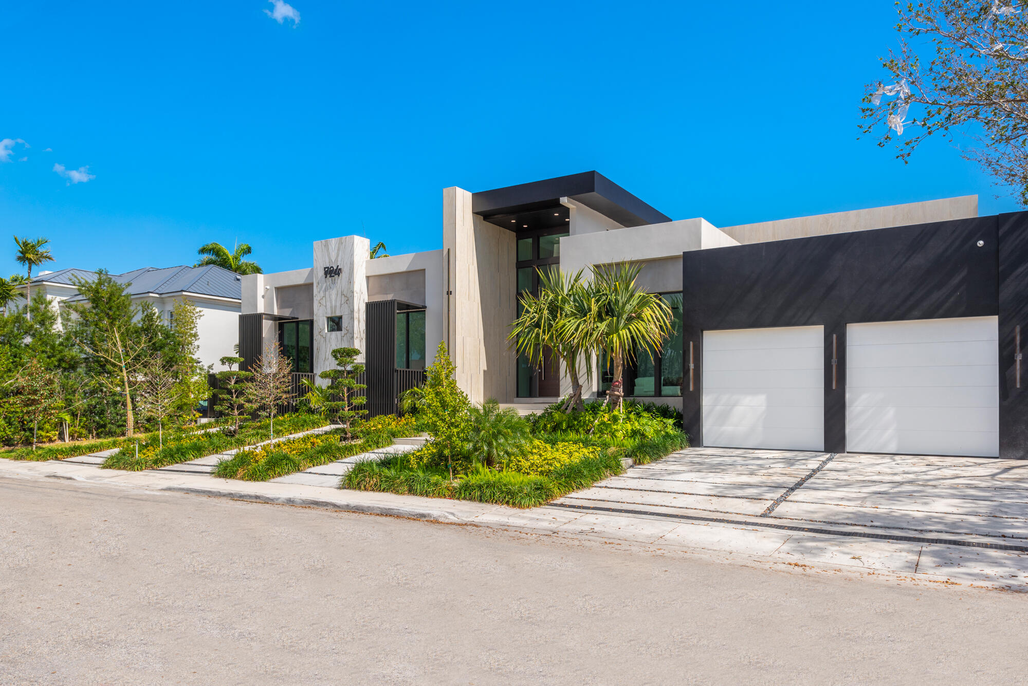 RIVIERA - Residential