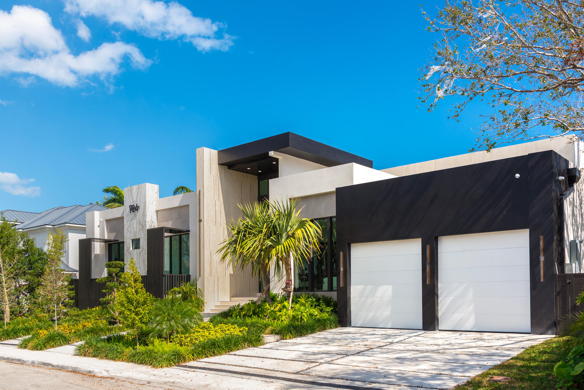 RIVIERA - Residential