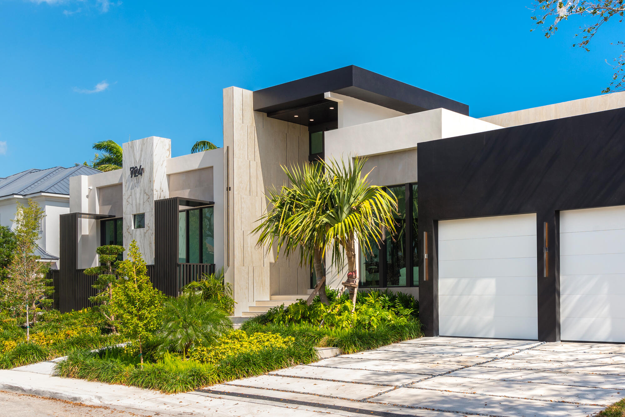 RIVIERA - Residential