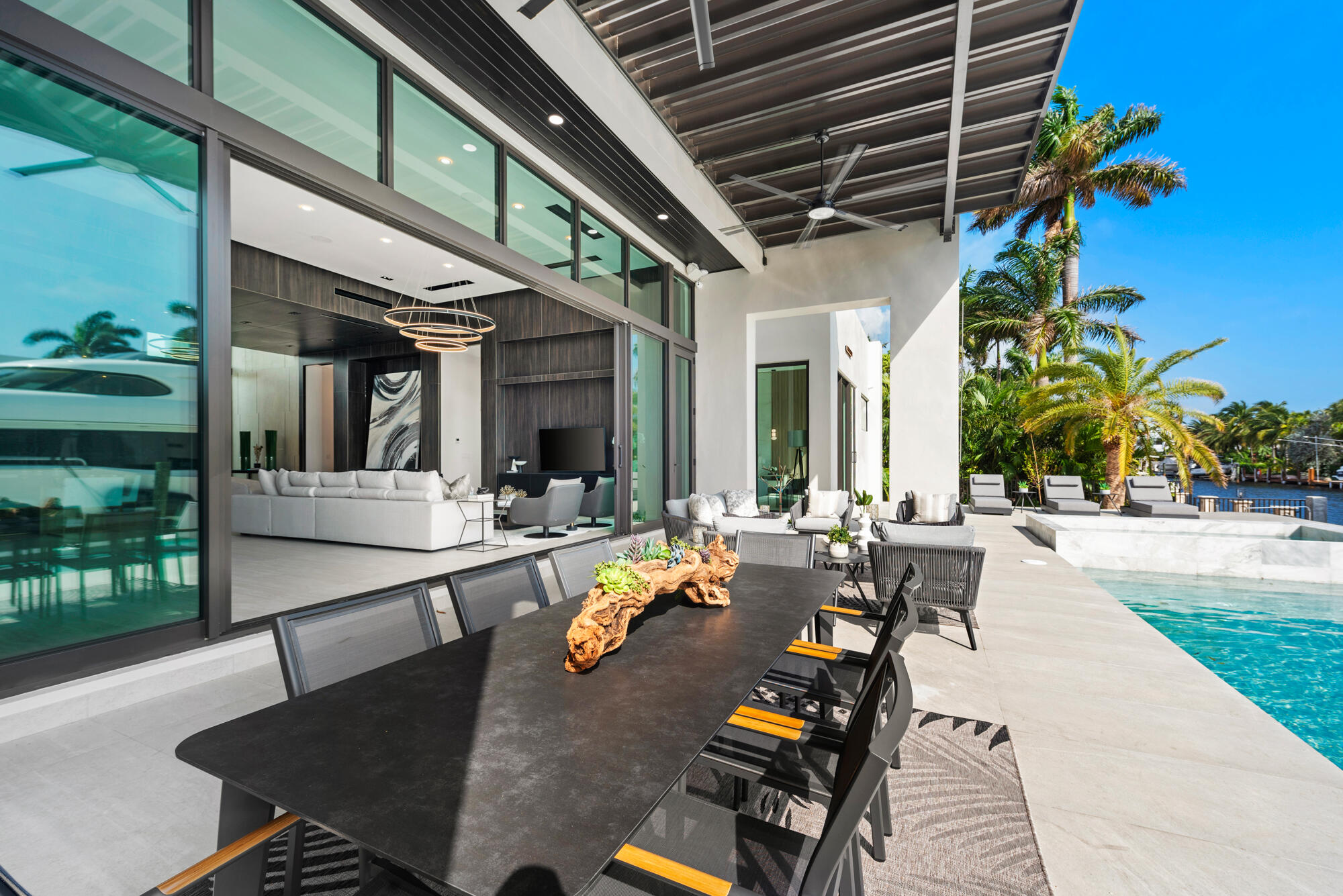 RIVIERA - Residential