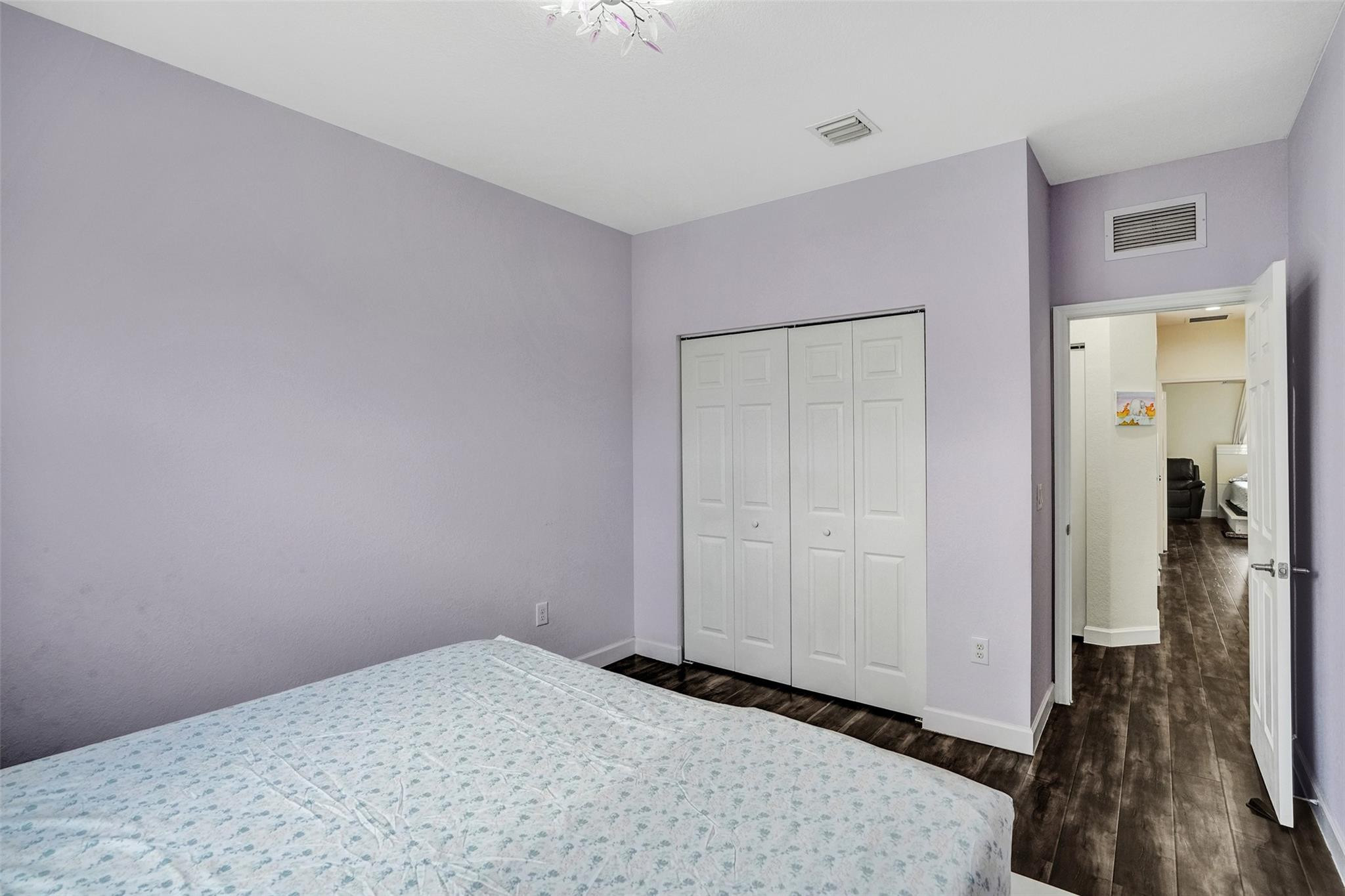 DORAL BREEZE - Residential Lease