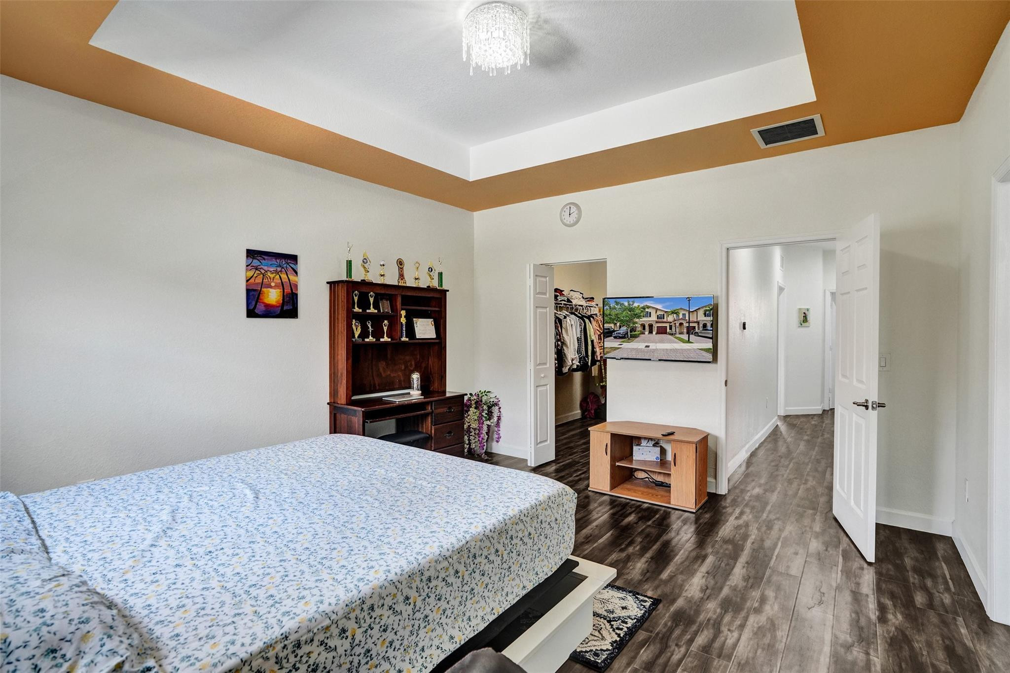 DORAL BREEZE - Residential Lease