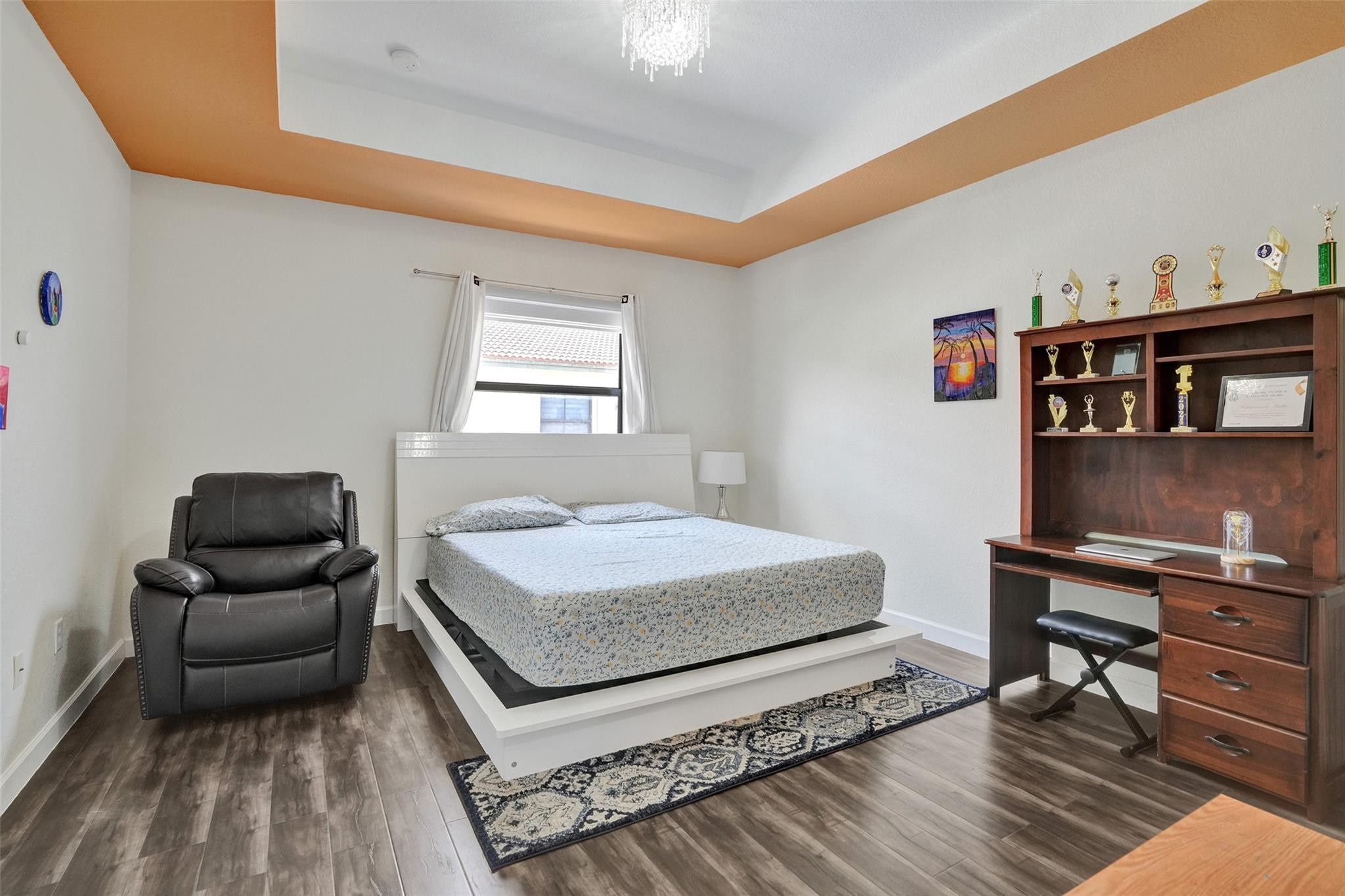 DORAL BREEZE - Residential Lease