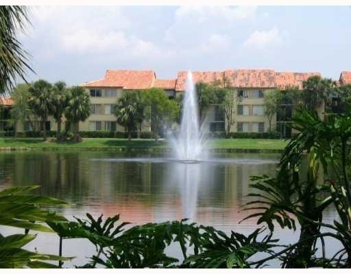 LAKES OF JACARANDA CONDO - Residential Lease