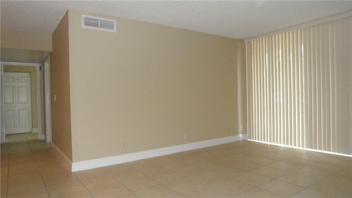 LAKES OF JACARANDA CONDO - Residential Lease