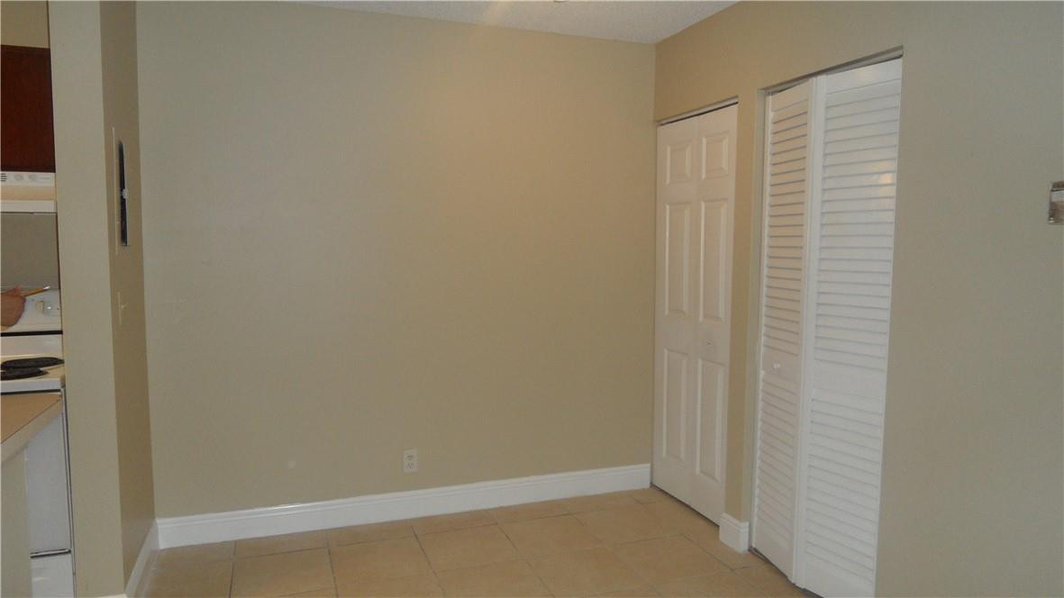 LAKES OF JACARANDA CONDO - Residential Lease