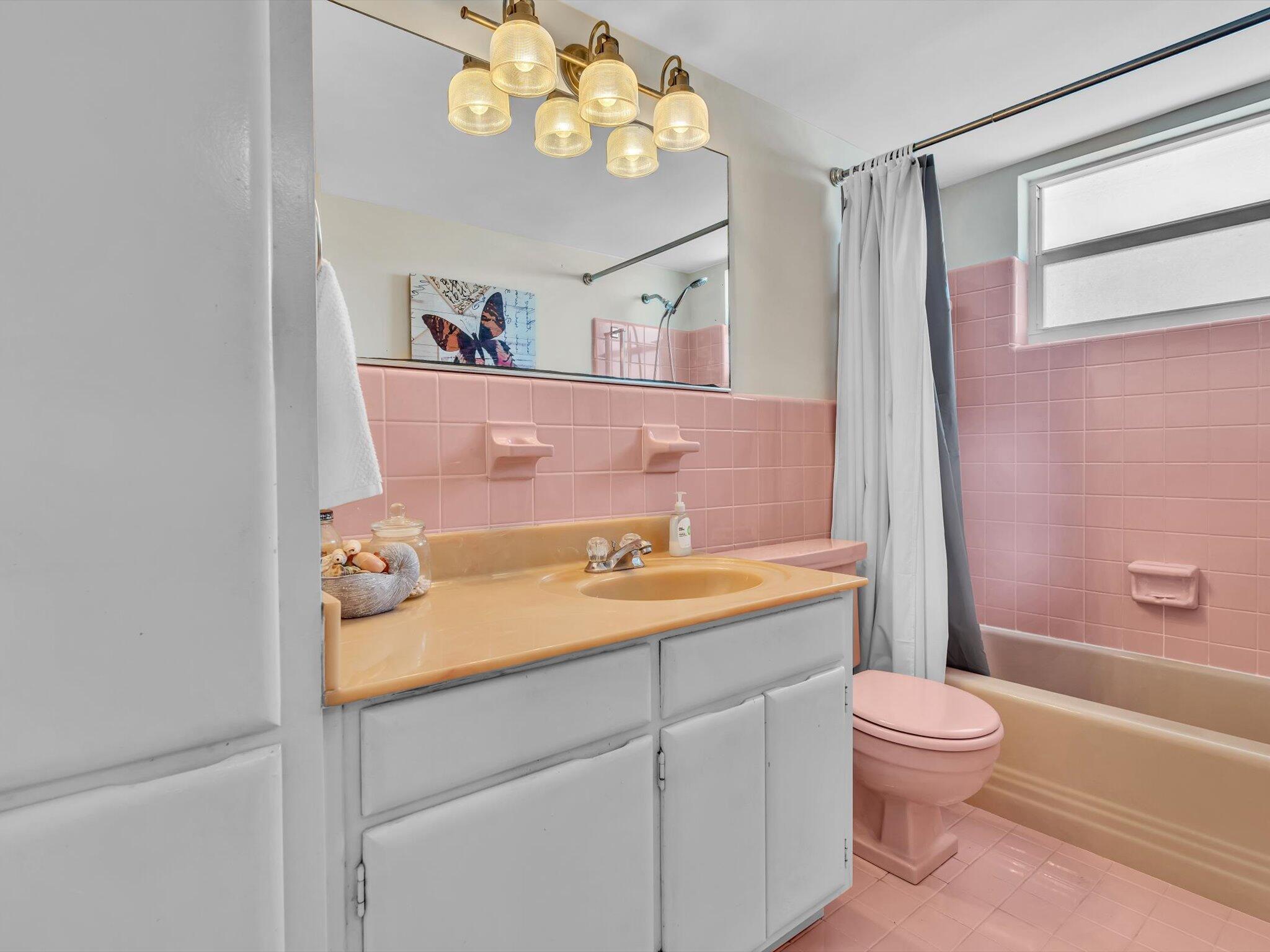 IMPERIAL HOUSE INC - Residential