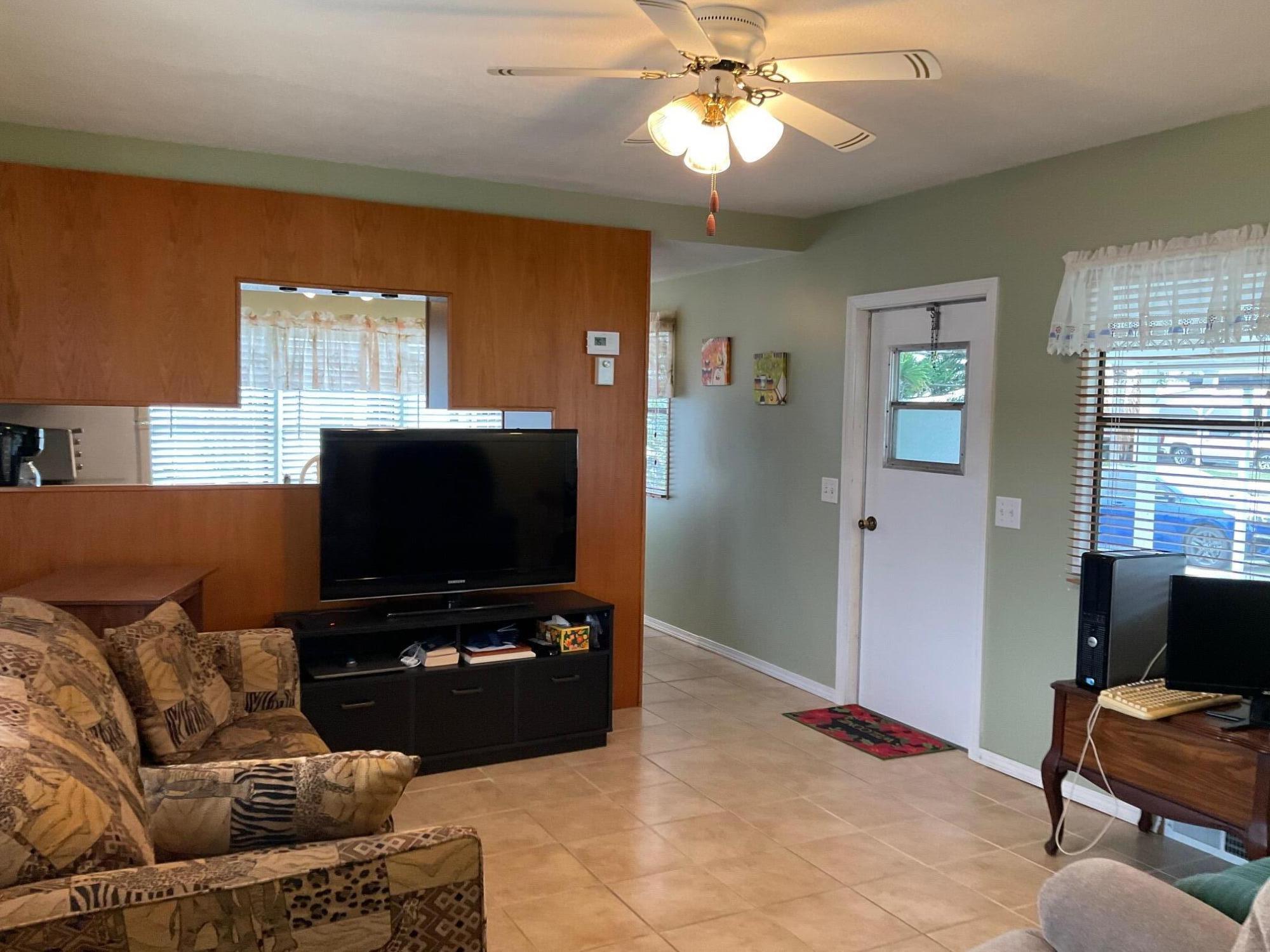 OASIS VILLAGE - Residential