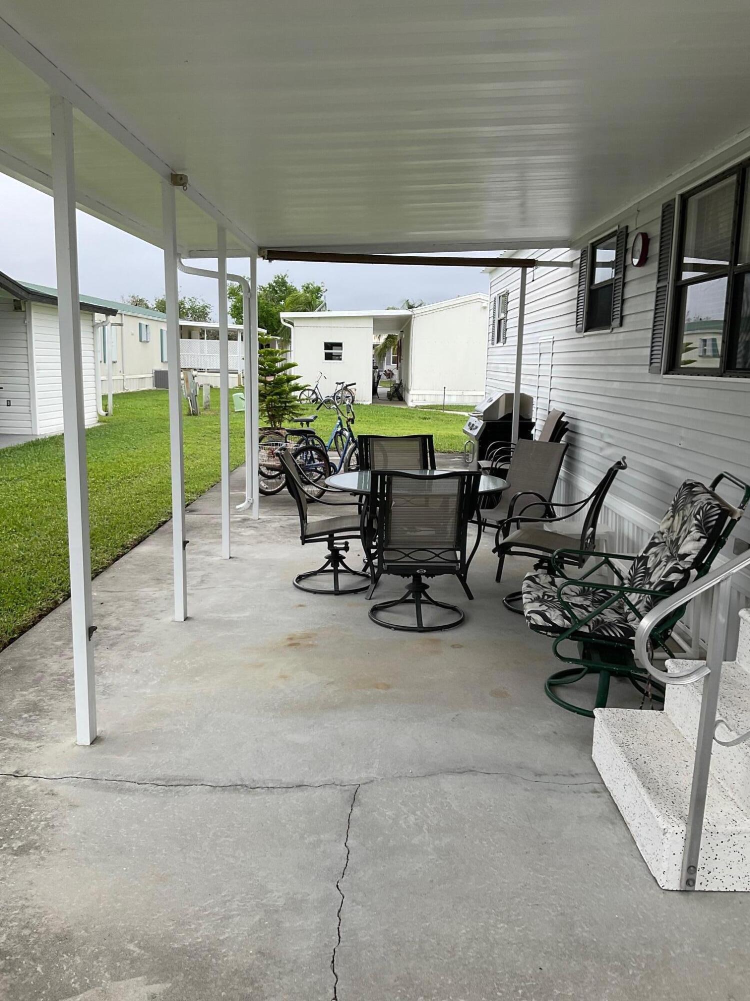 OASIS VILLAGE - Residential