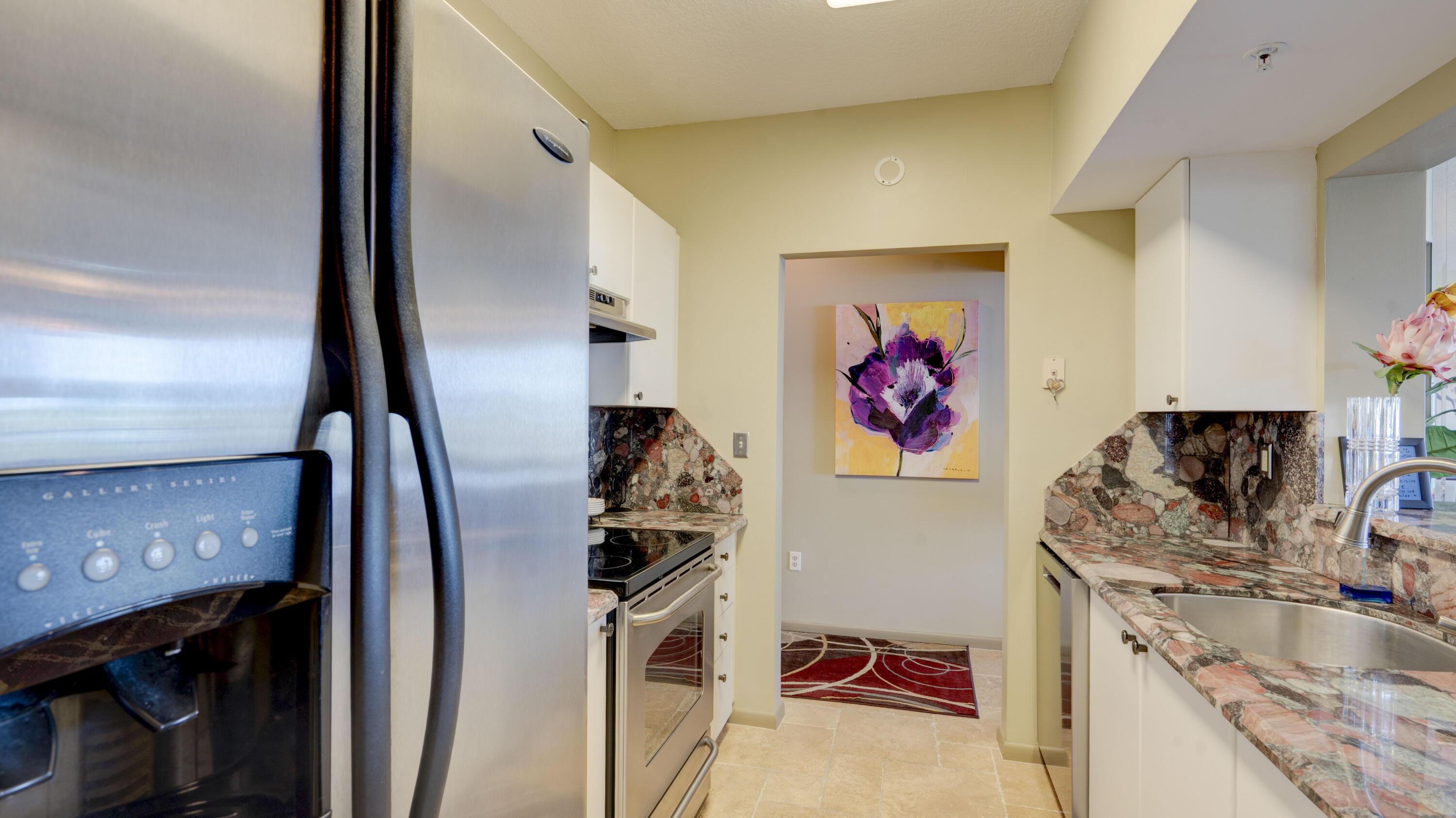 TIDES AT BRIDGESIDE SQUARE - Residential