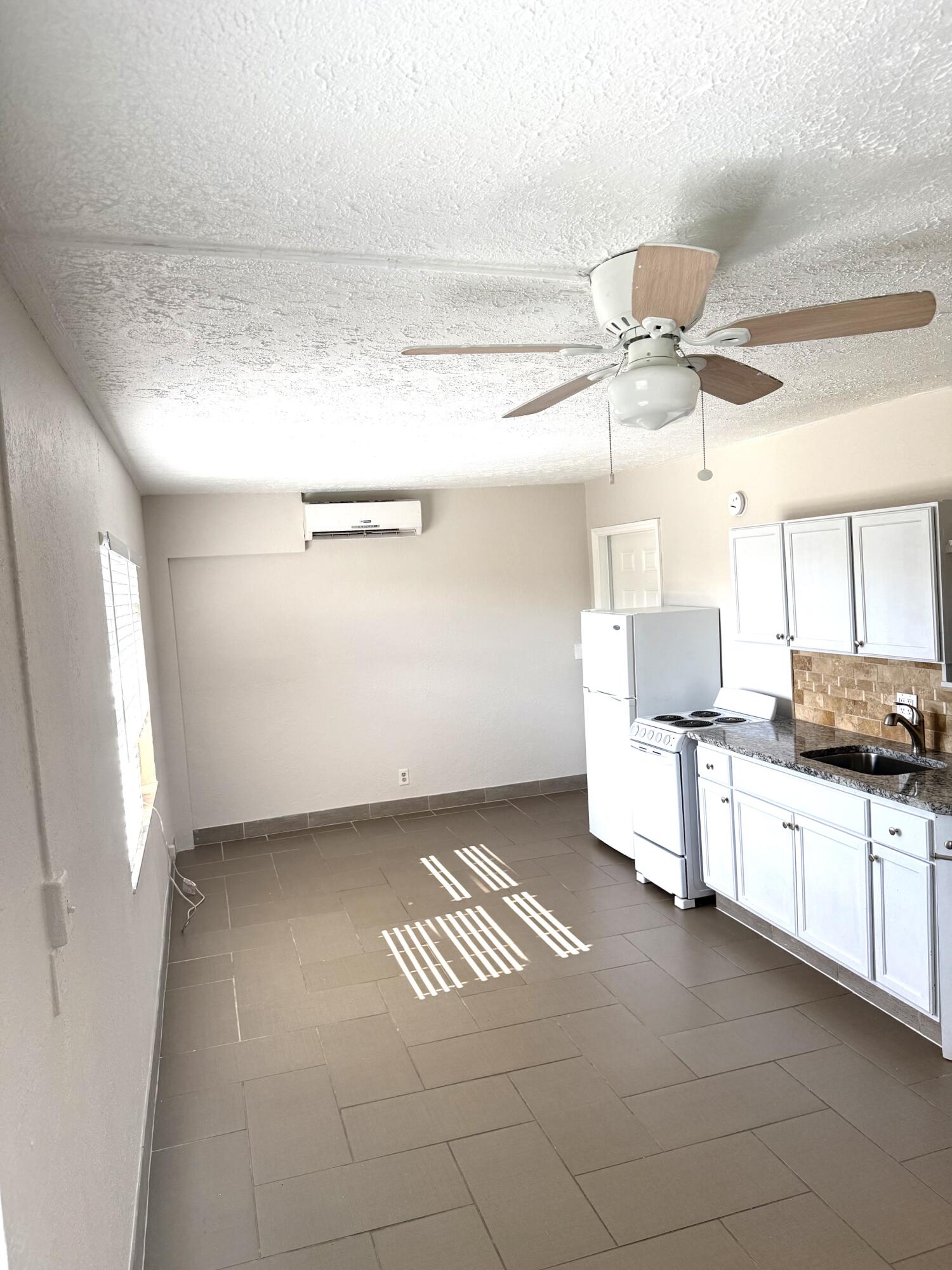 Located in the heart of vibrant Lake Worth Beach, this oversized studio apartment offers the perfect blend of coastal charm and convenience. Just minutes from the beach, downtown Lake Worth Beach, and I-95, enjoy easy access to South Florida's best dining, shopping, nightlife, and entertainment. Residents will appreciate onsite laundry, ample off-street parking, and a lively neighborhood atmosphere. Move-in special available with just first month's rent and security deposit required! Monthly $195 fee for utilities.