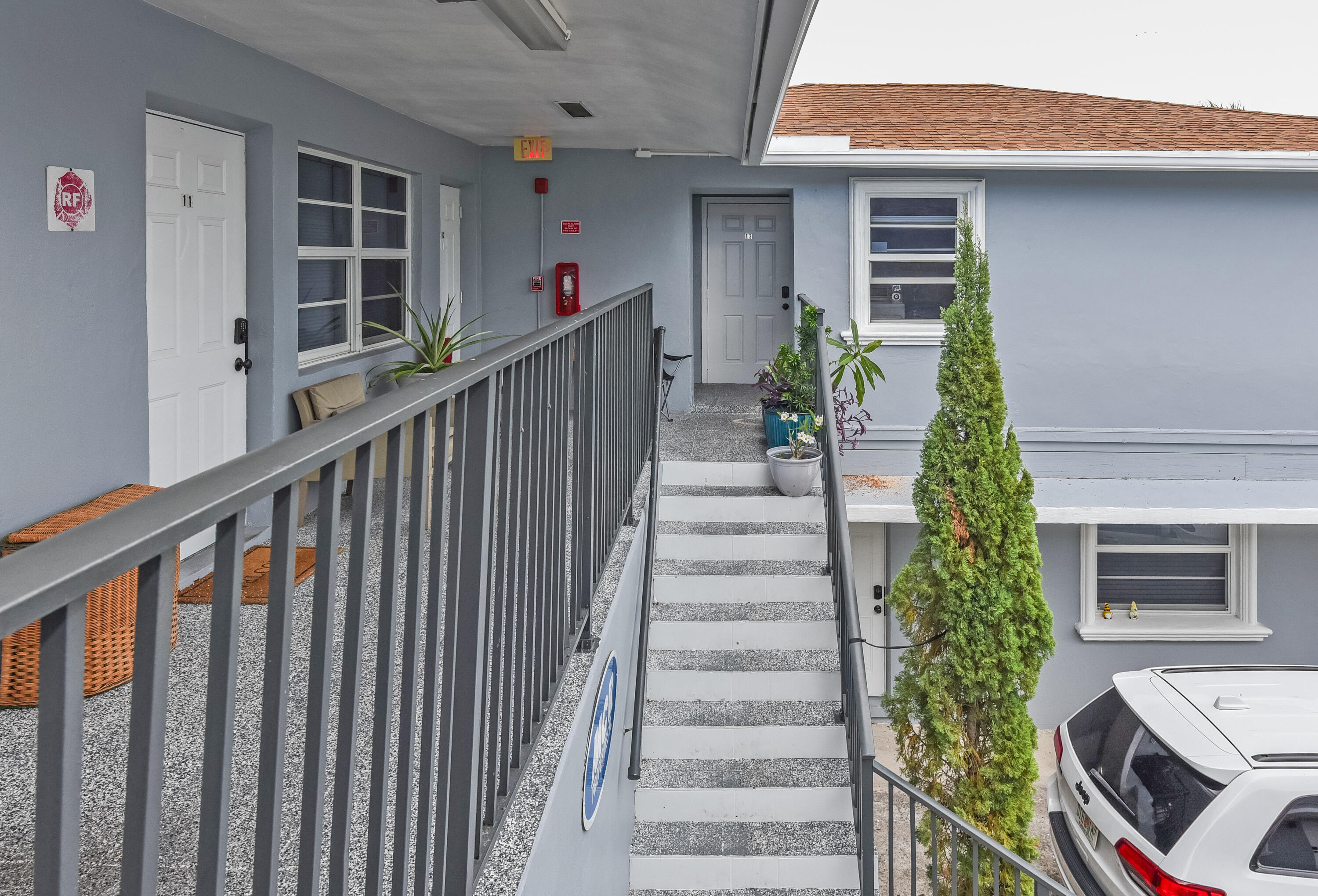 LAKE WORTH TOWN OF - Residential Lease