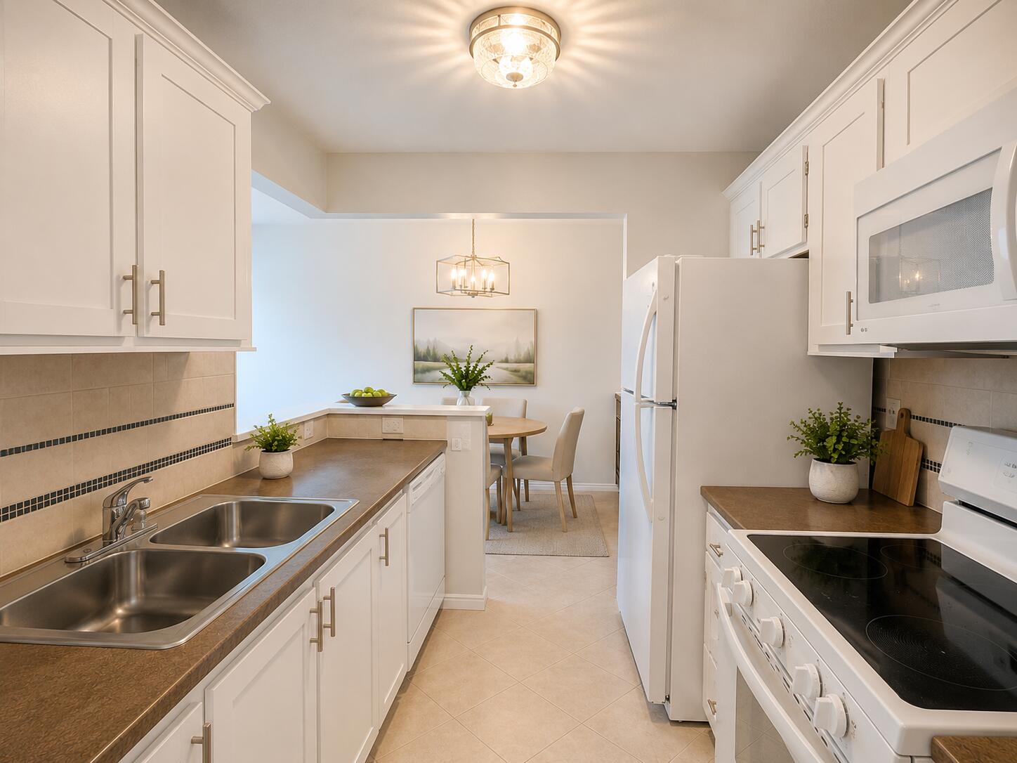 LADO DEL RIO CONDO - Residential Lease