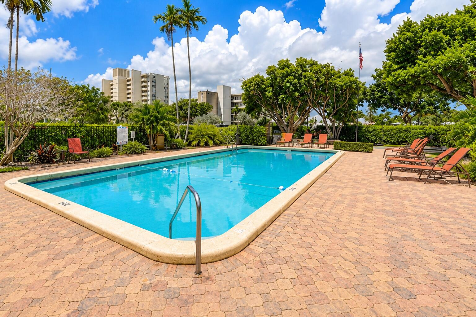 LADO DEL RIO CONDO - Residential Lease