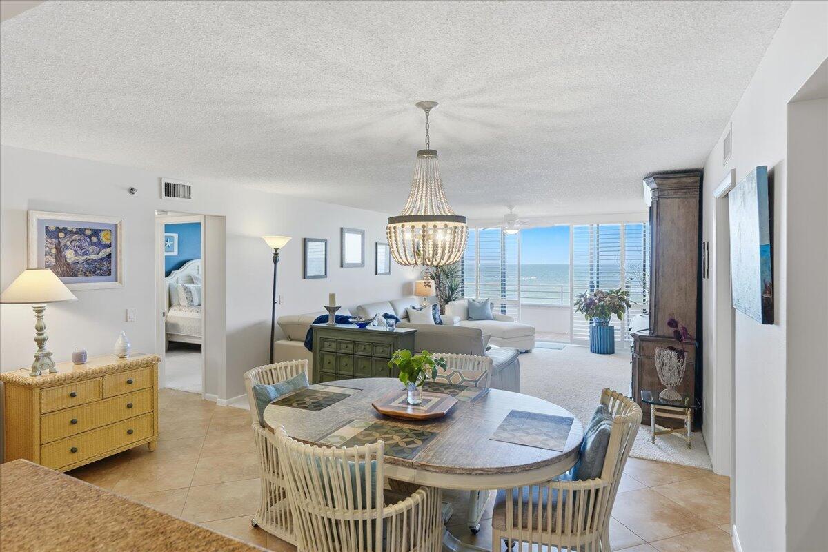 MIRAMAR ROYALE - Residential