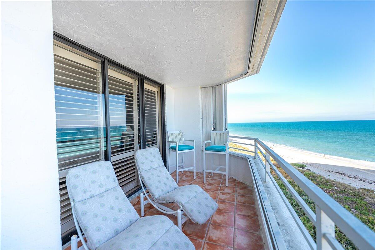 MIRAMAR ROYALE - Residential