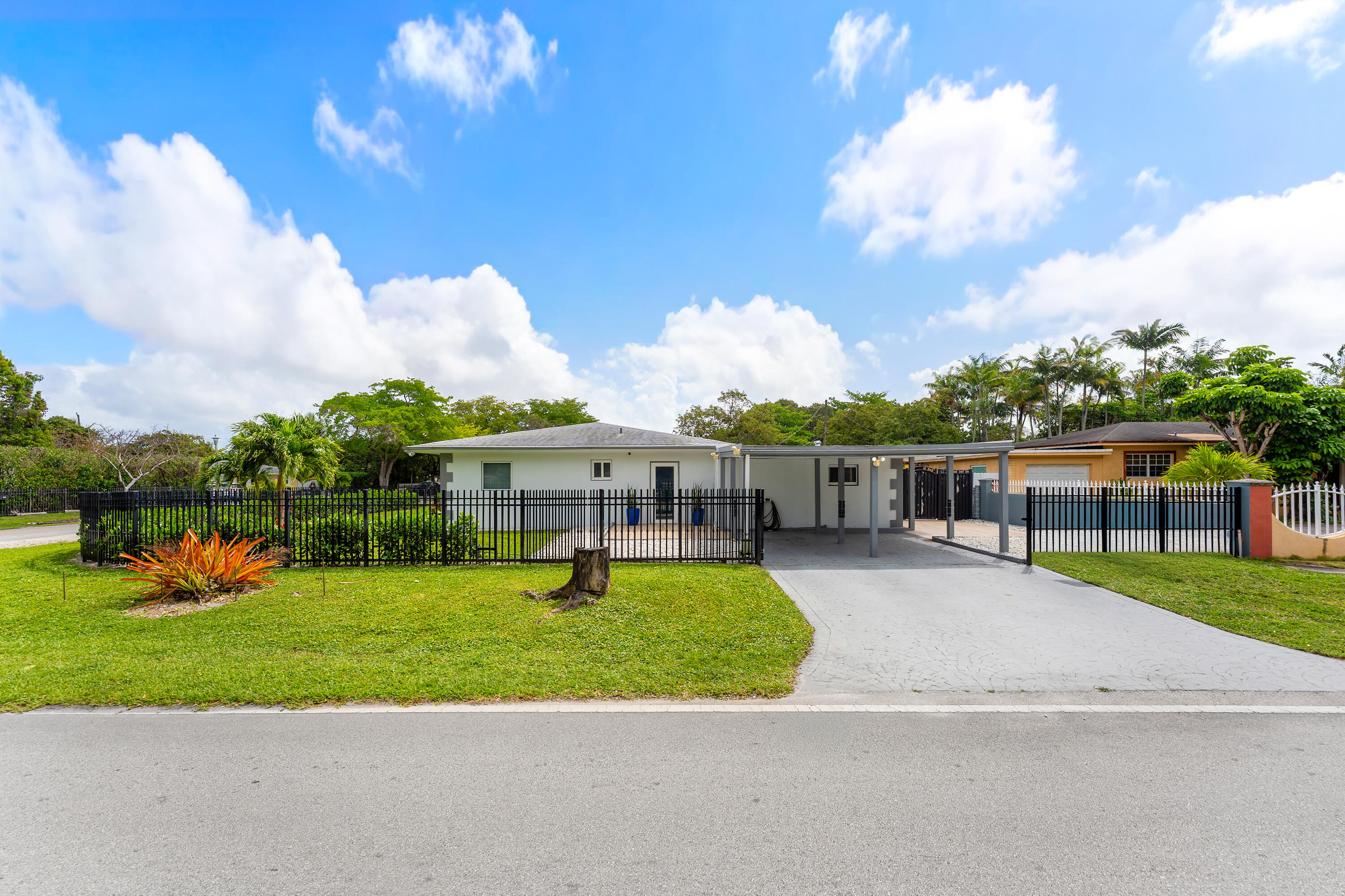 ALHAMBRA HEIGHTS - Residential