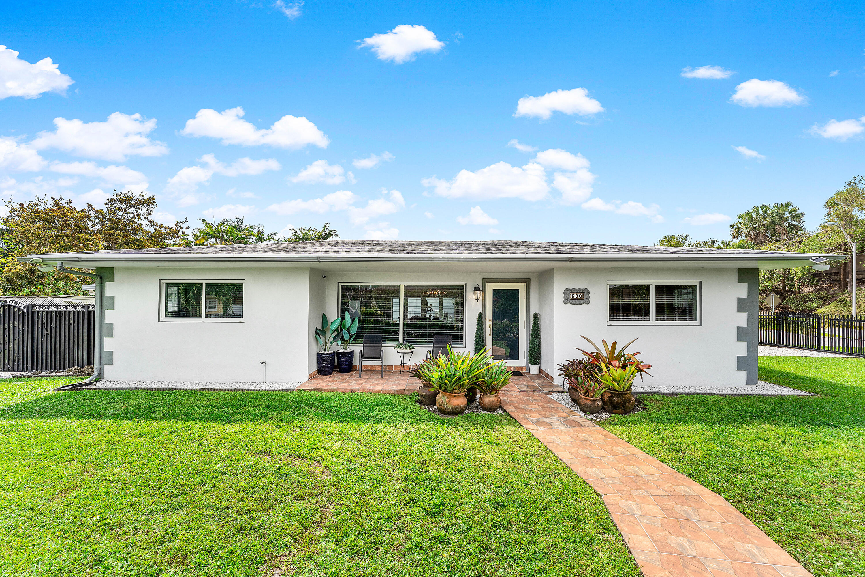 ALHAMBRA HEIGHTS - Residential