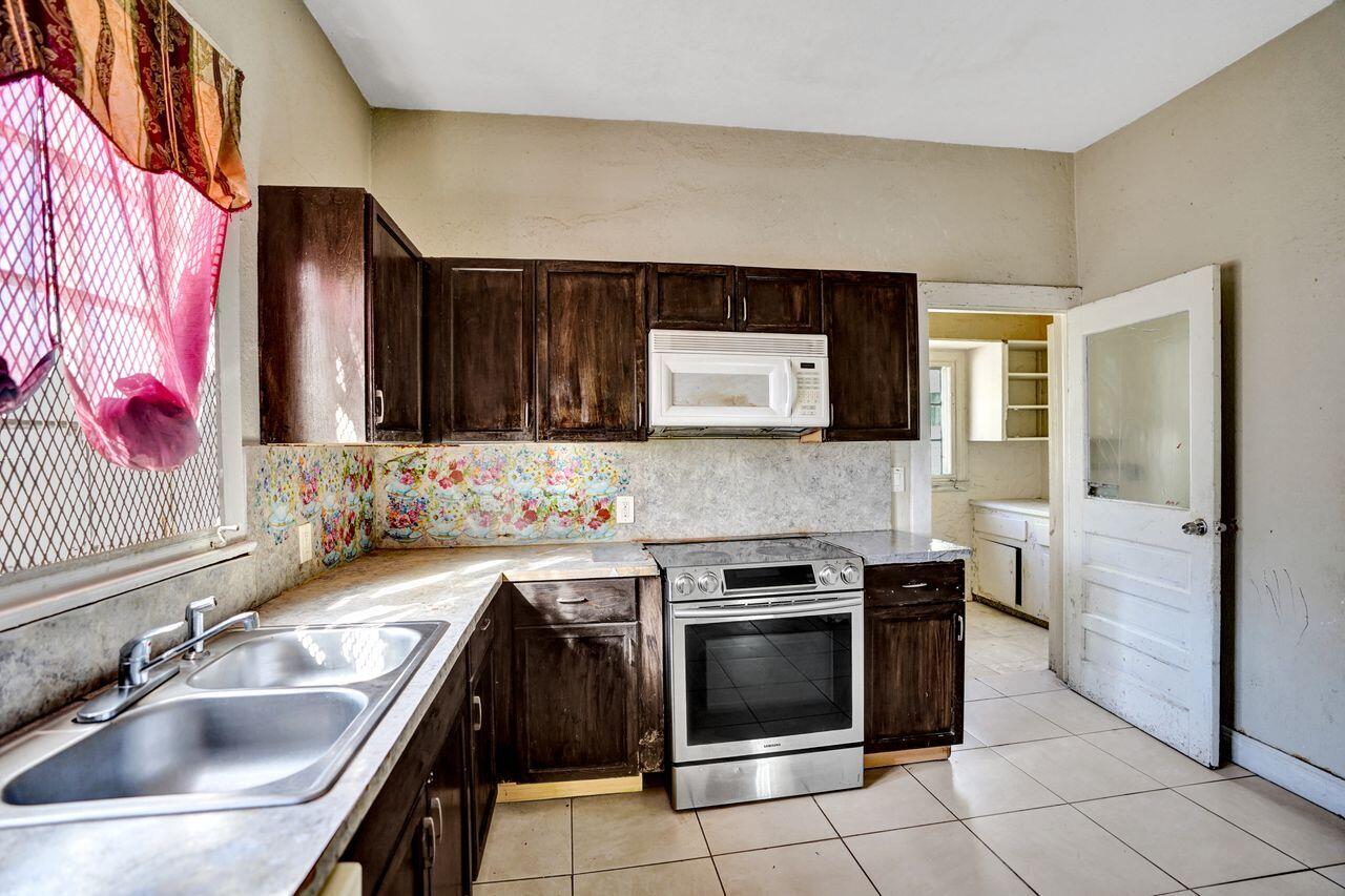 NORTHWOOD ADD - Residential Income