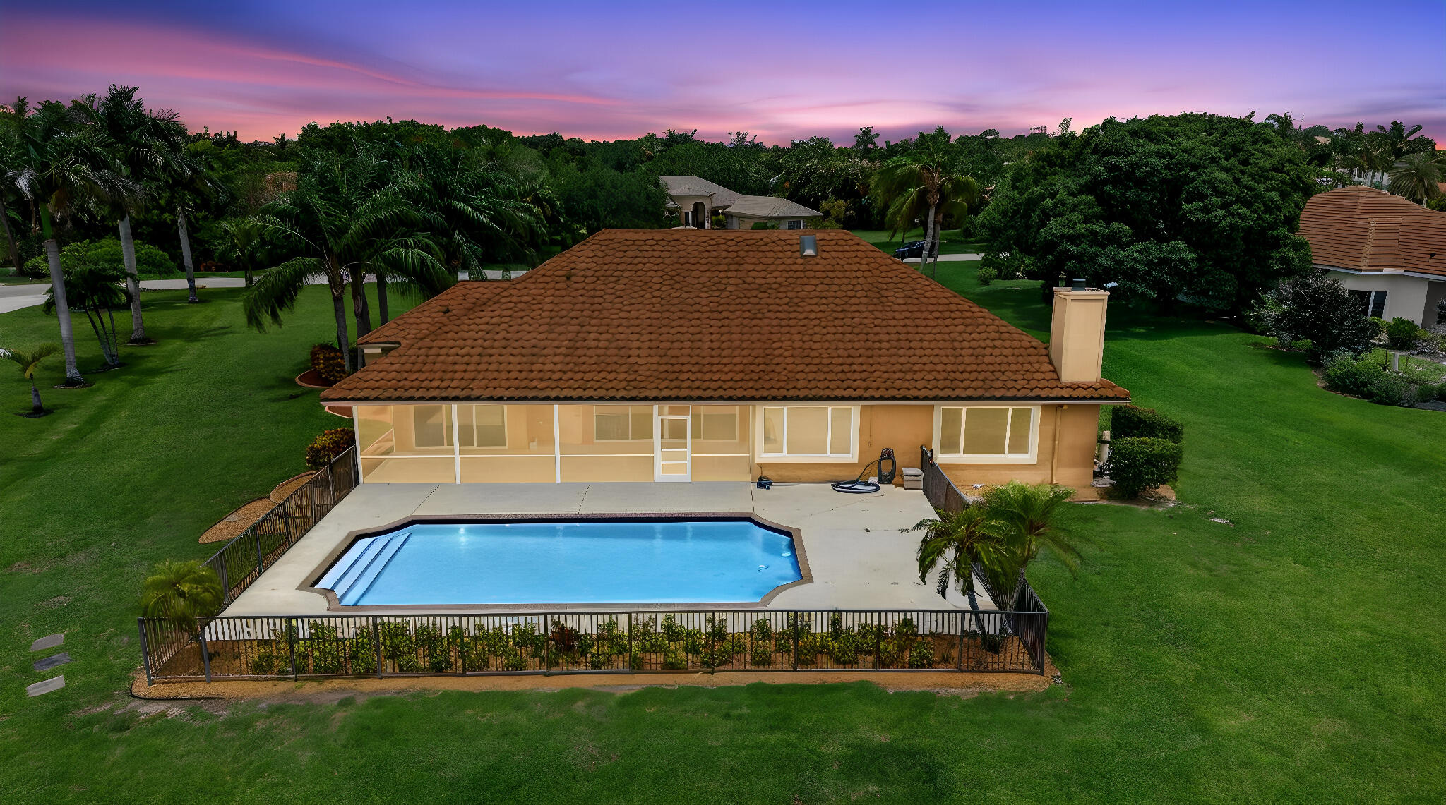 STONEWAL ESTATES - Residential