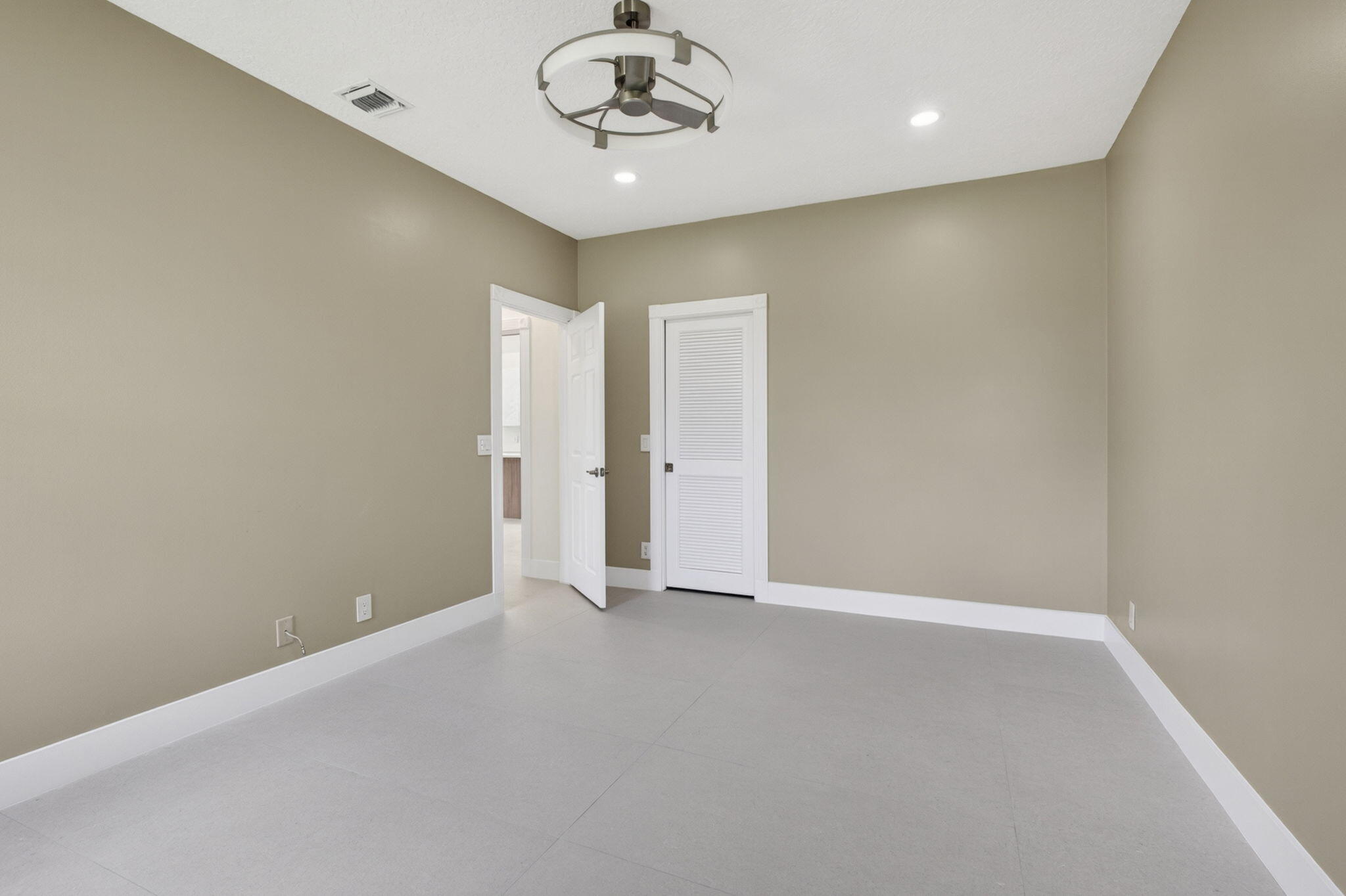 STONEWAL ESTATES - Residential