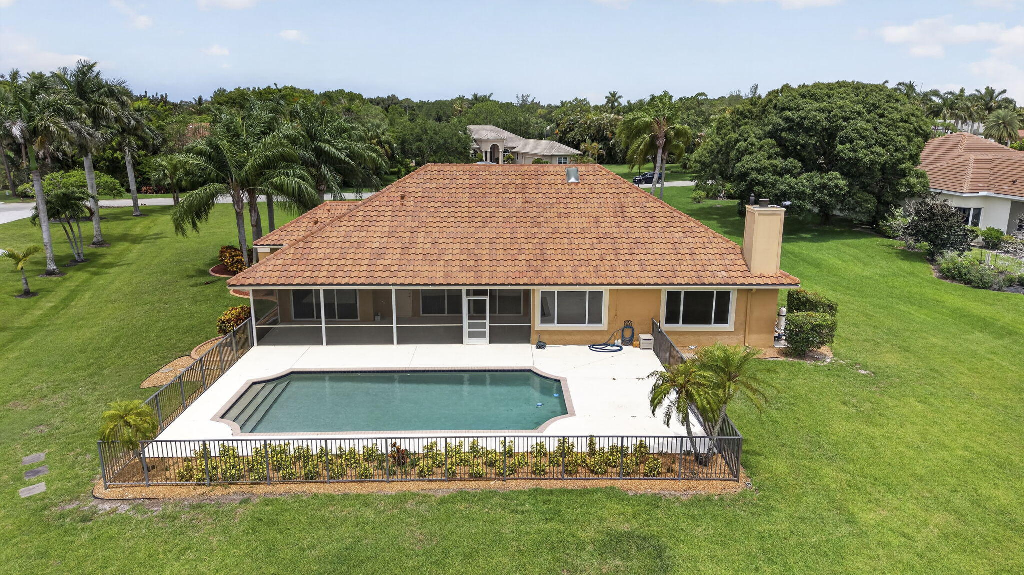 STONEWAL ESTATES - Residential