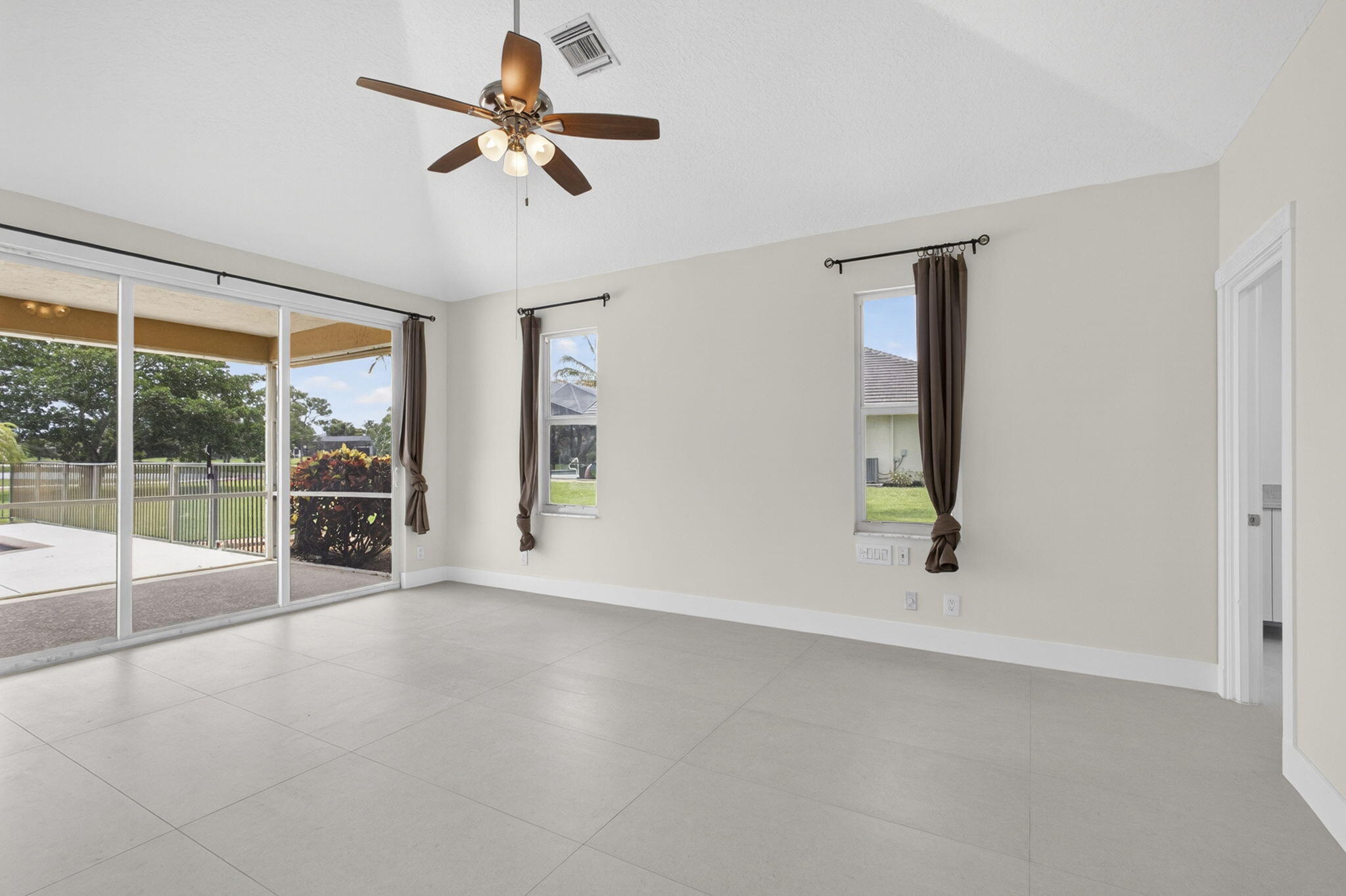 STONEWAL ESTATES - Residential
