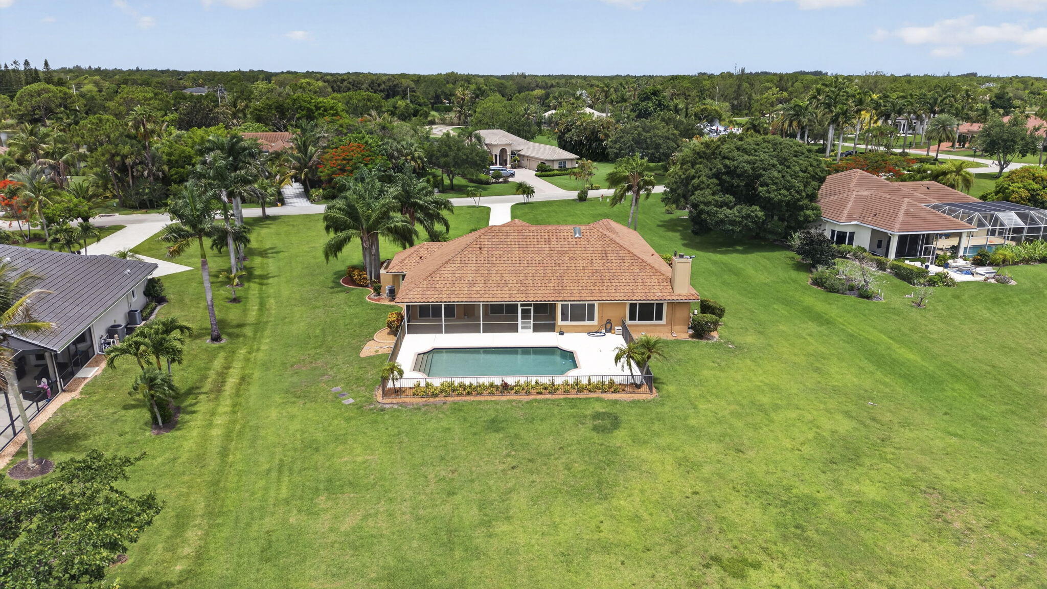 STONEWAL ESTATES - Residential