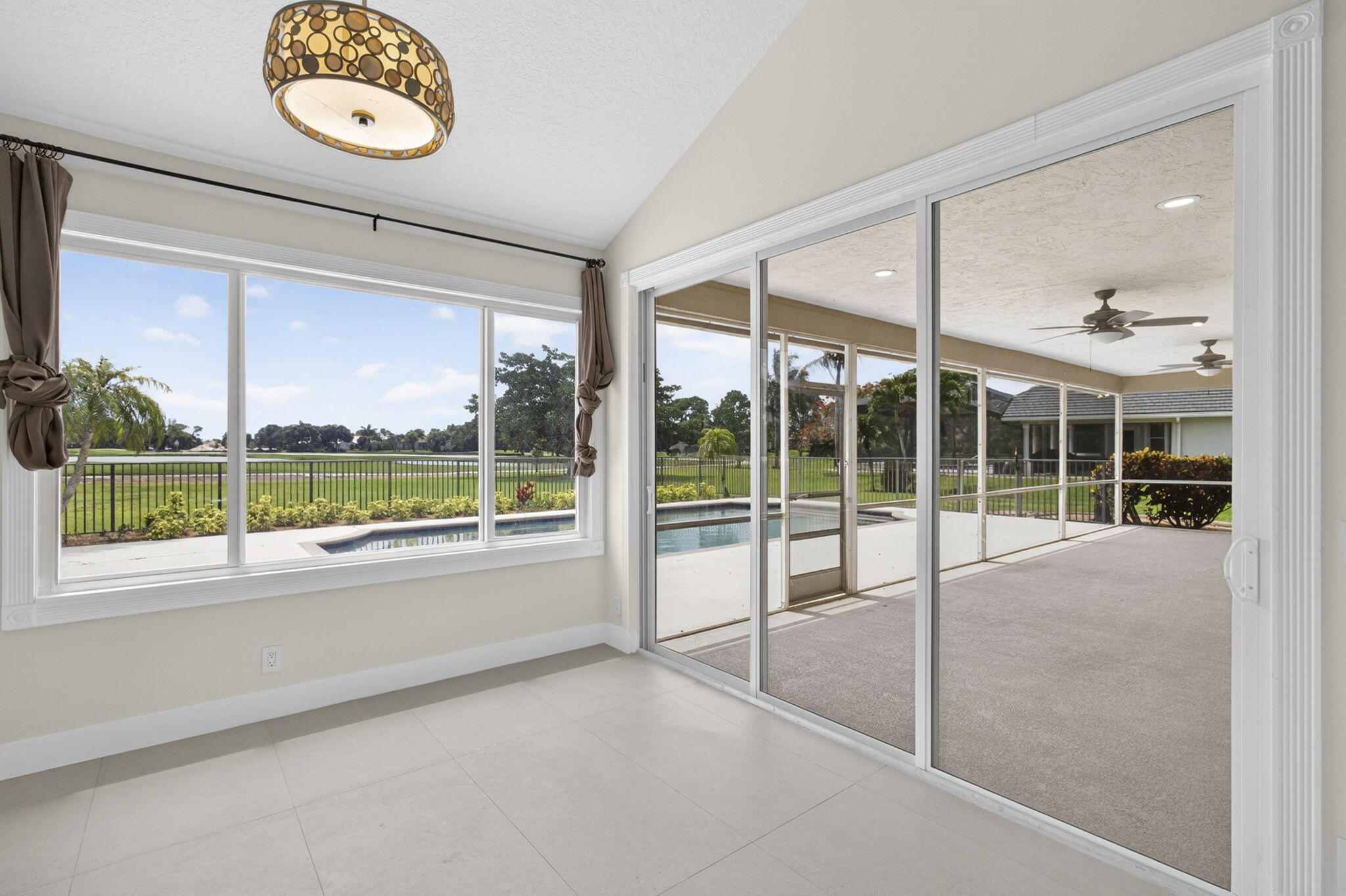 STONEWAL ESTATES - Residential