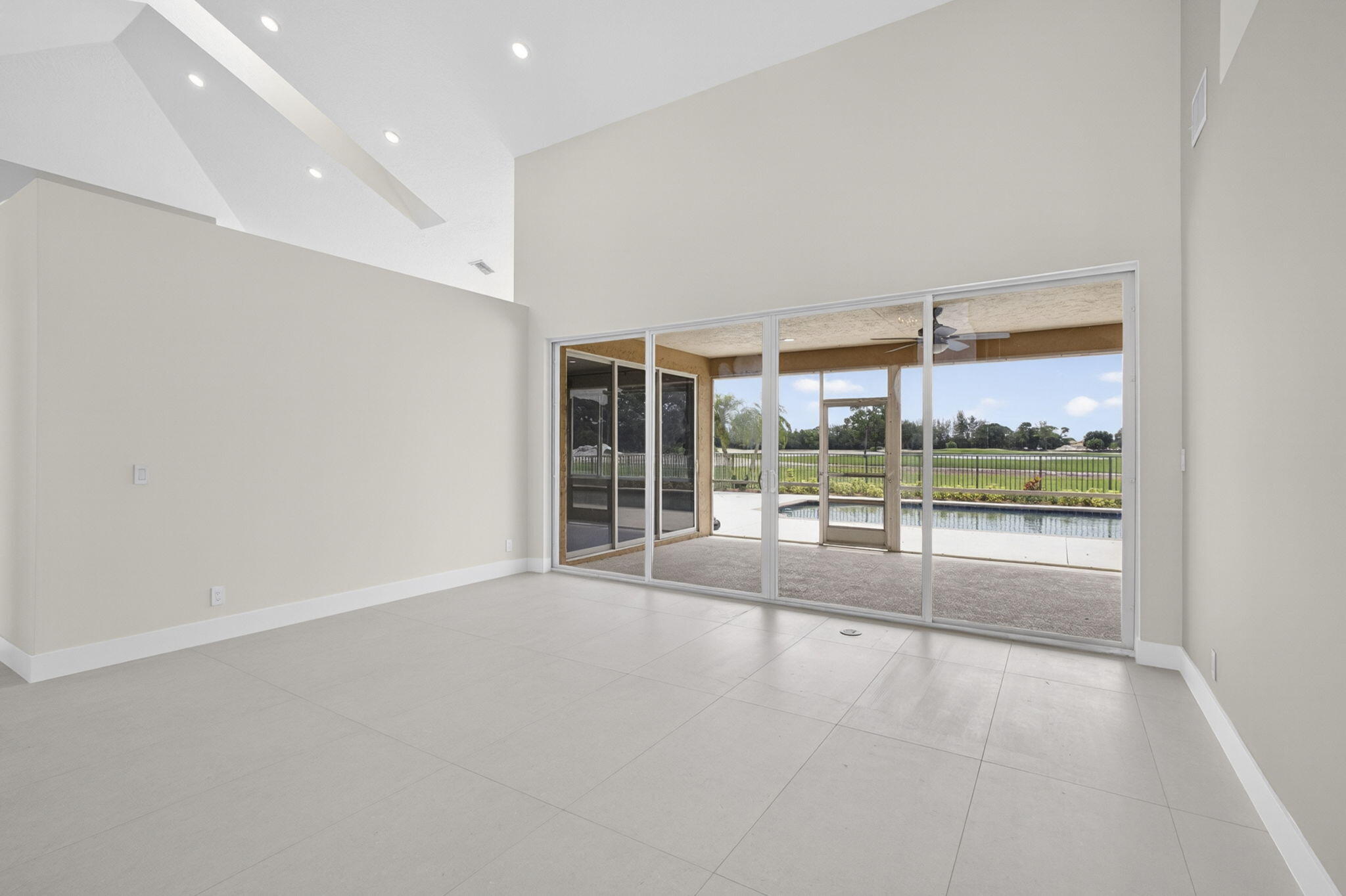 STONEWAL ESTATES - Residential