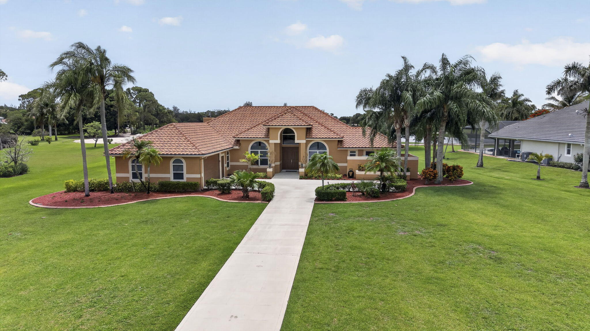 STONEWAL ESTATES - Residential