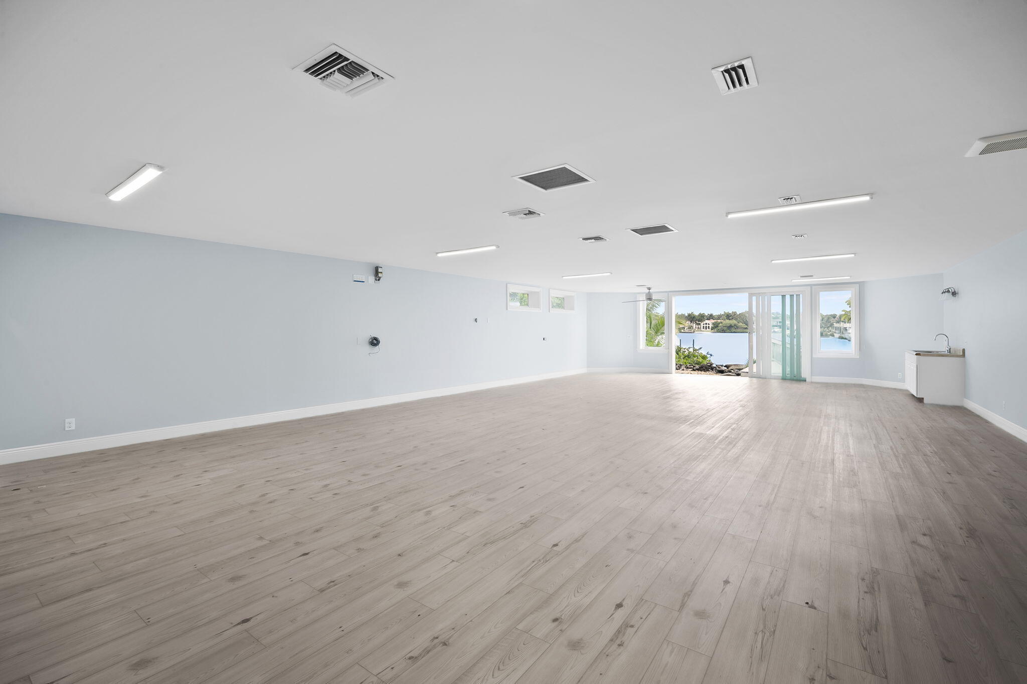 Sandy Depths - Residential