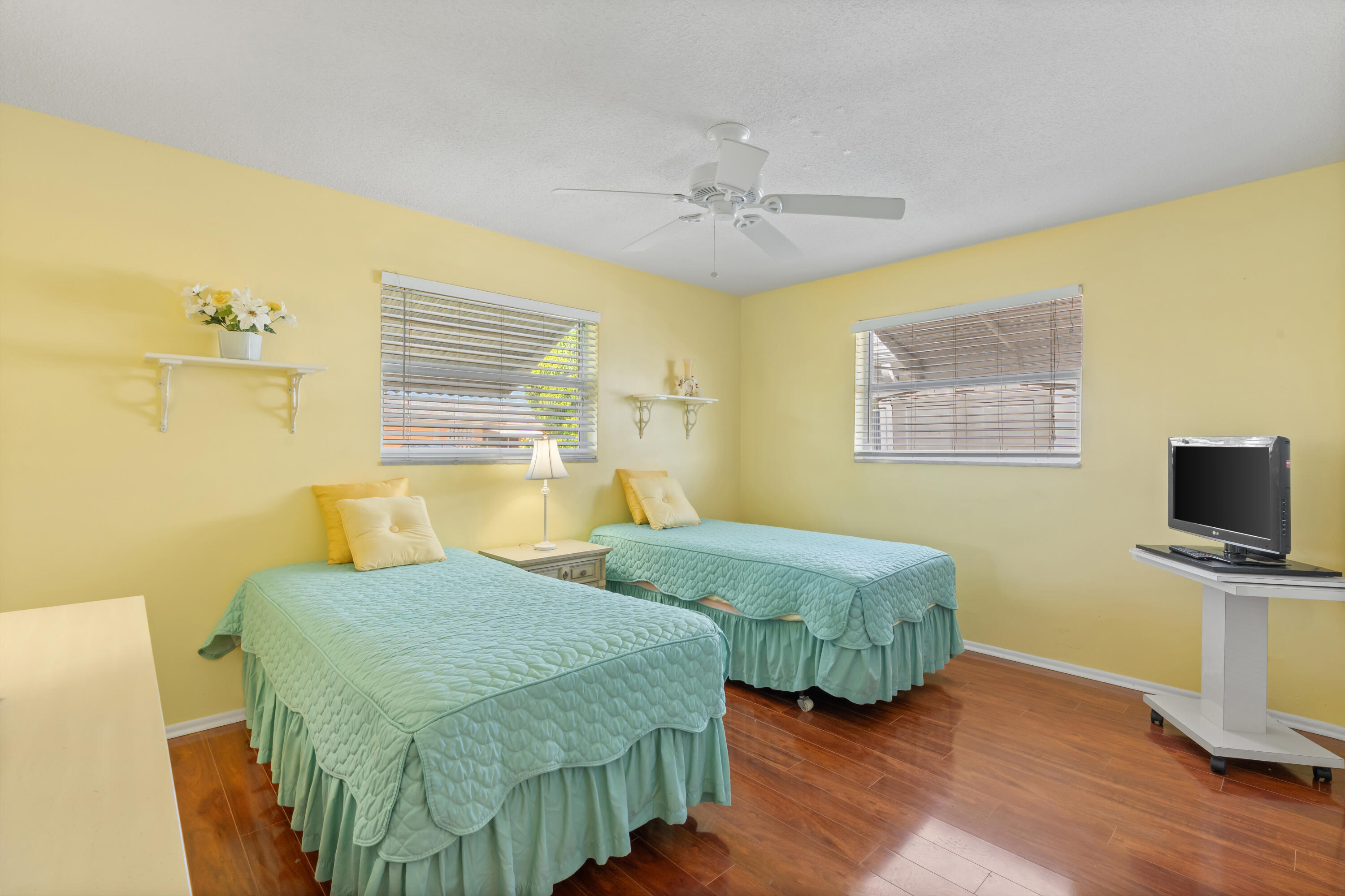 MAINLANDS OF TAMARAC LAKES - Residential