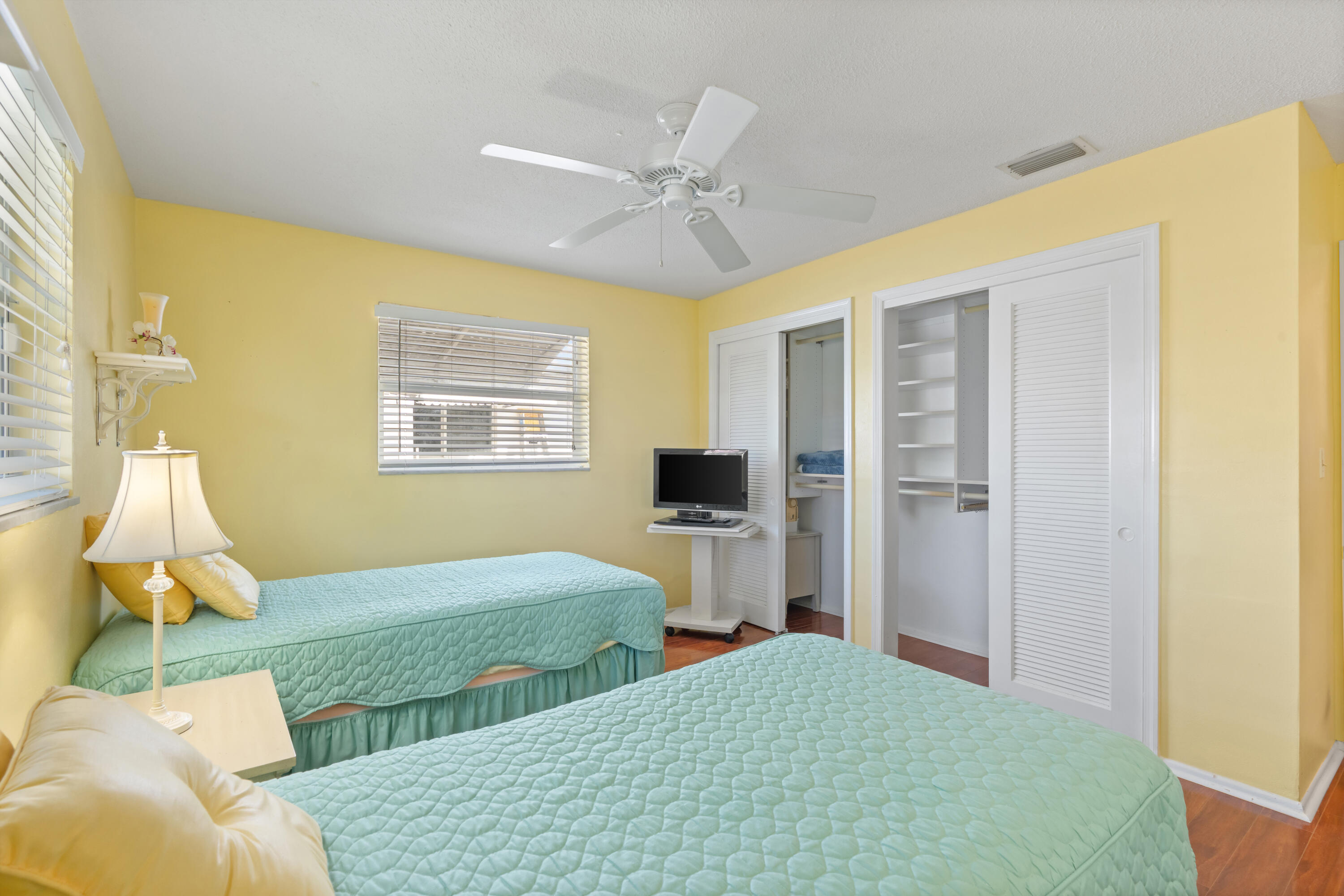 MAINLANDS OF TAMARAC LAKES - Residential