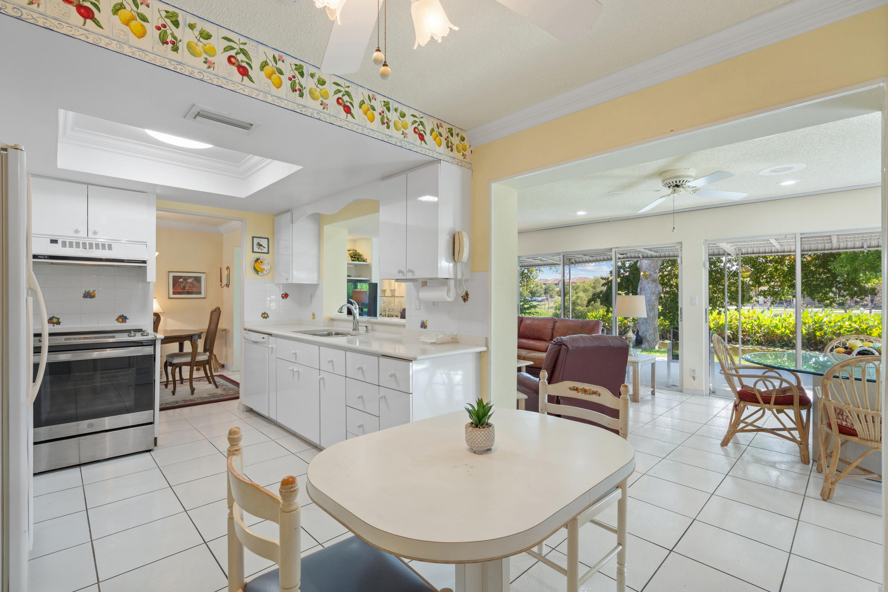 MAINLANDS OF TAMARAC LAKES - Residential