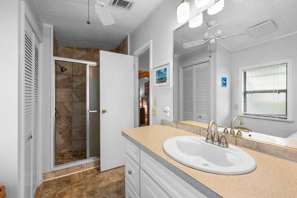 CAMBRIDGE AT HERITAGE RIDGE - Residential Lease