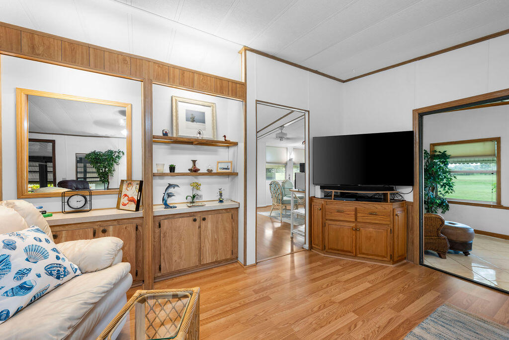CAMBRIDGE AT HERITAGE RIDGE - Residential Lease