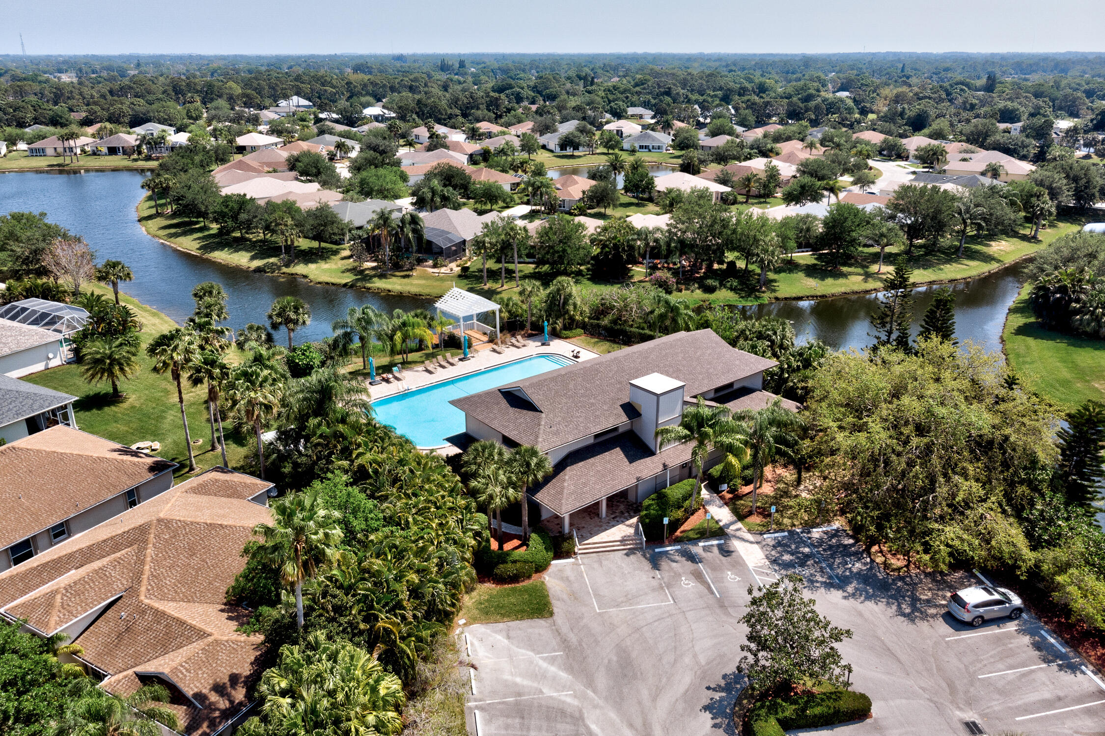 SEBASTIAN LAKES CONDO PHASE I - Residential